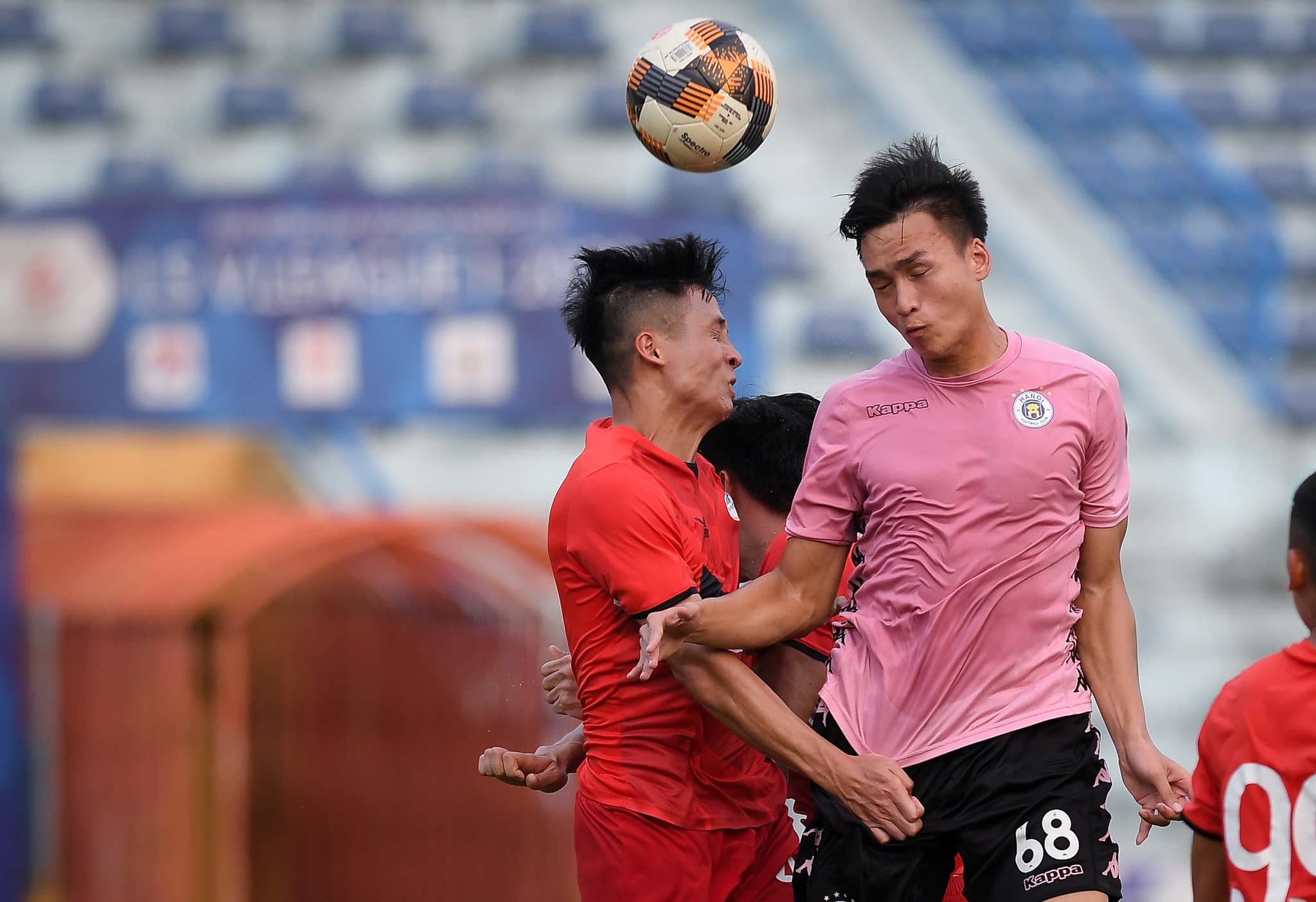 HLV Park Hang-seo tang qua sinh nhat anh 12