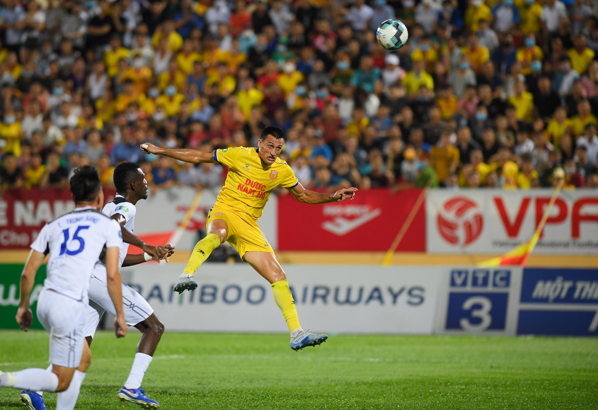 Do Merlo mang Hoang Minh Tuan anh 5