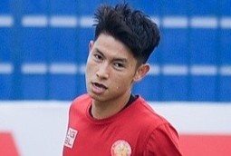 Trong Hung chan thuong ngay truoc tran Thanh Hoa - Pho Hien hinh anh