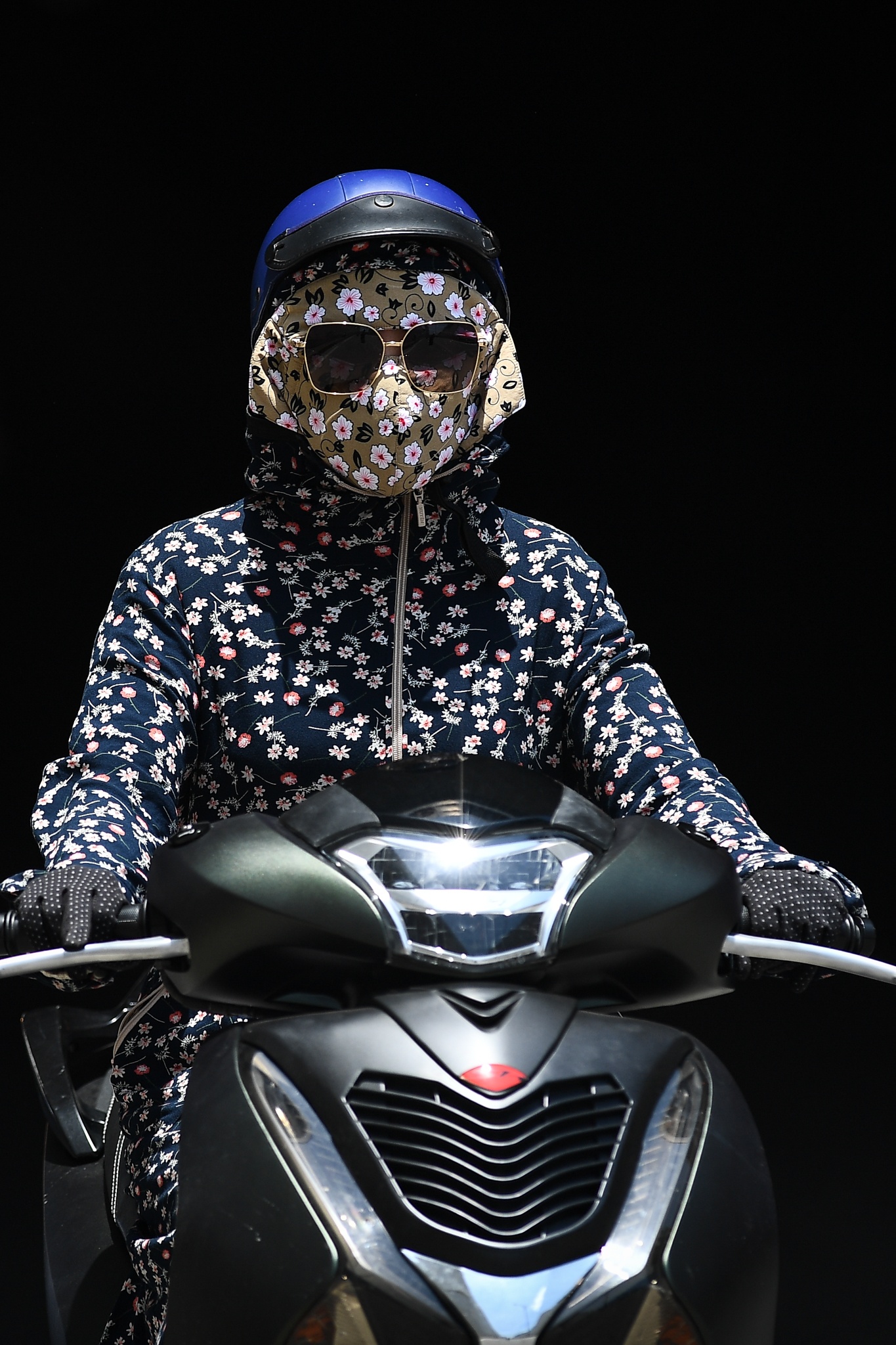 phố vắng mặt người ảnh 2 pho vang mat nguoi anh 2