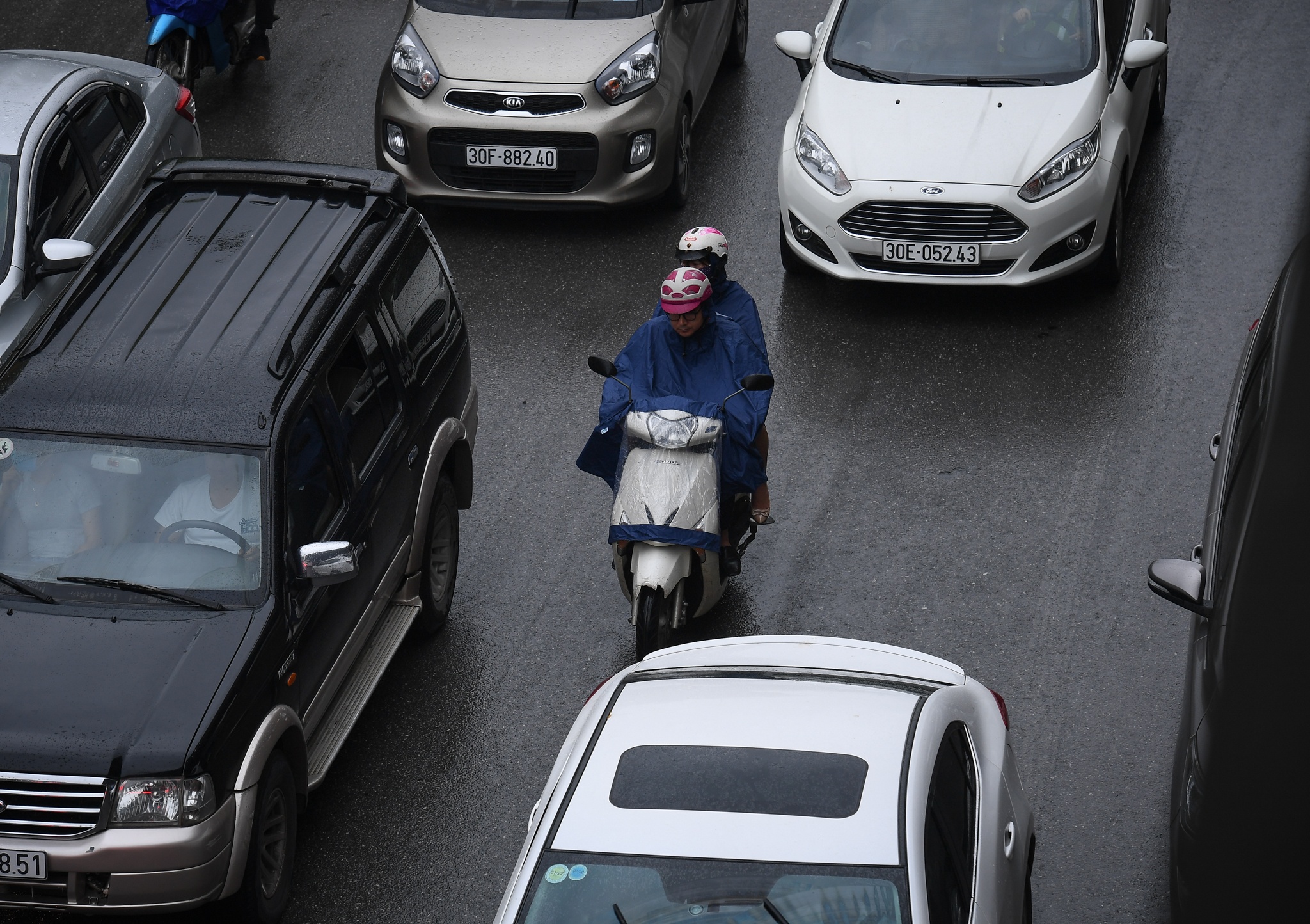 duong Ha Noi tac nghen trong mua anh 2