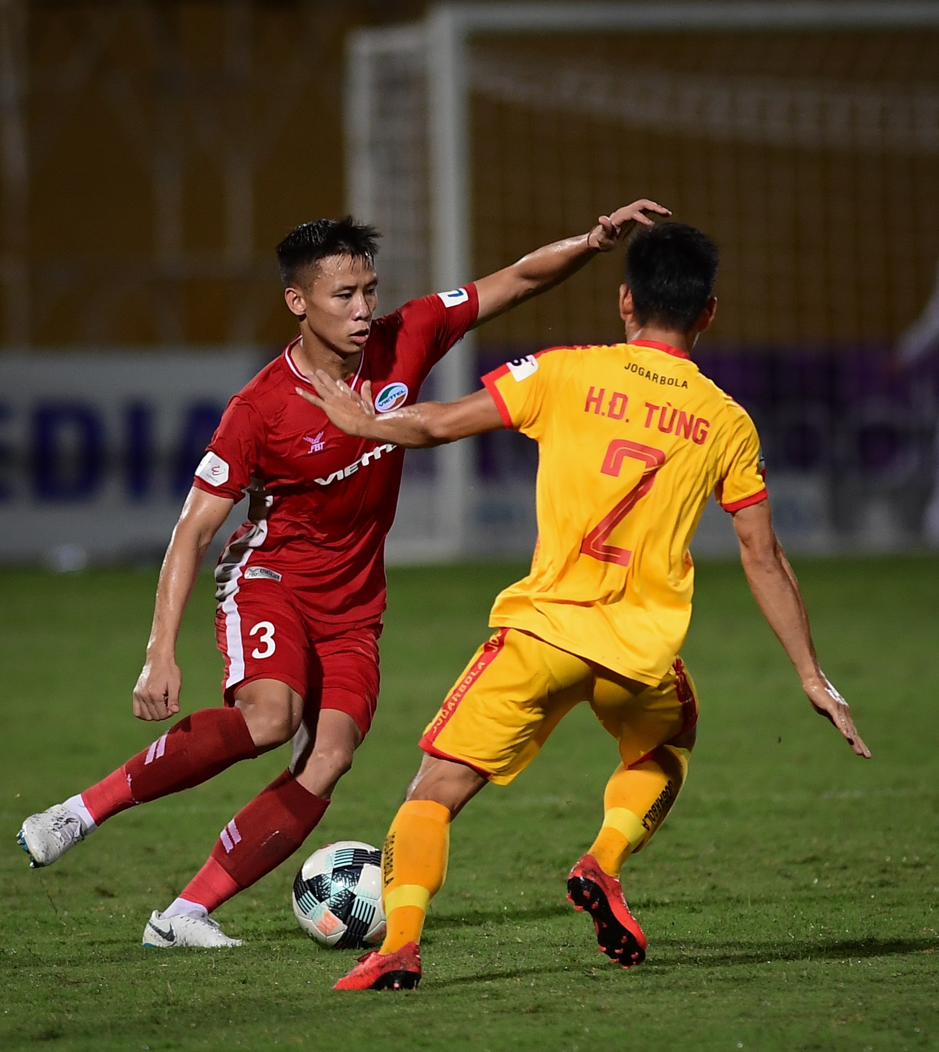 Que Ngoc Hai mac sai lam anh 4