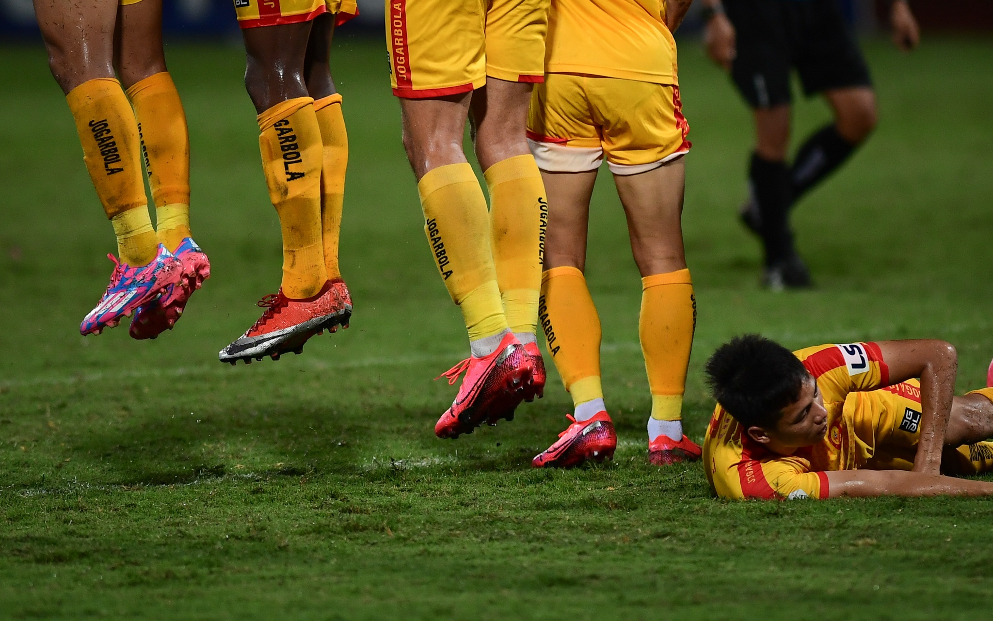 Que Ngoc Hai mac sai lam anh 8