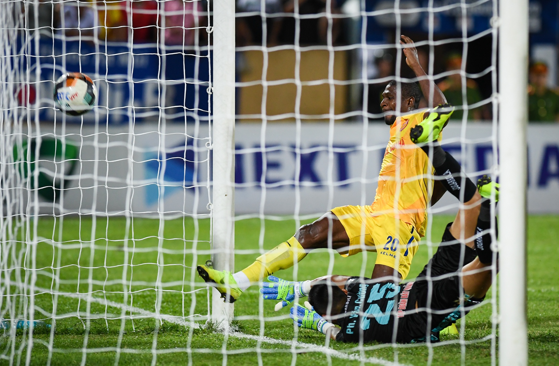 bo bua ma thang duoc thi thue thay anh 1