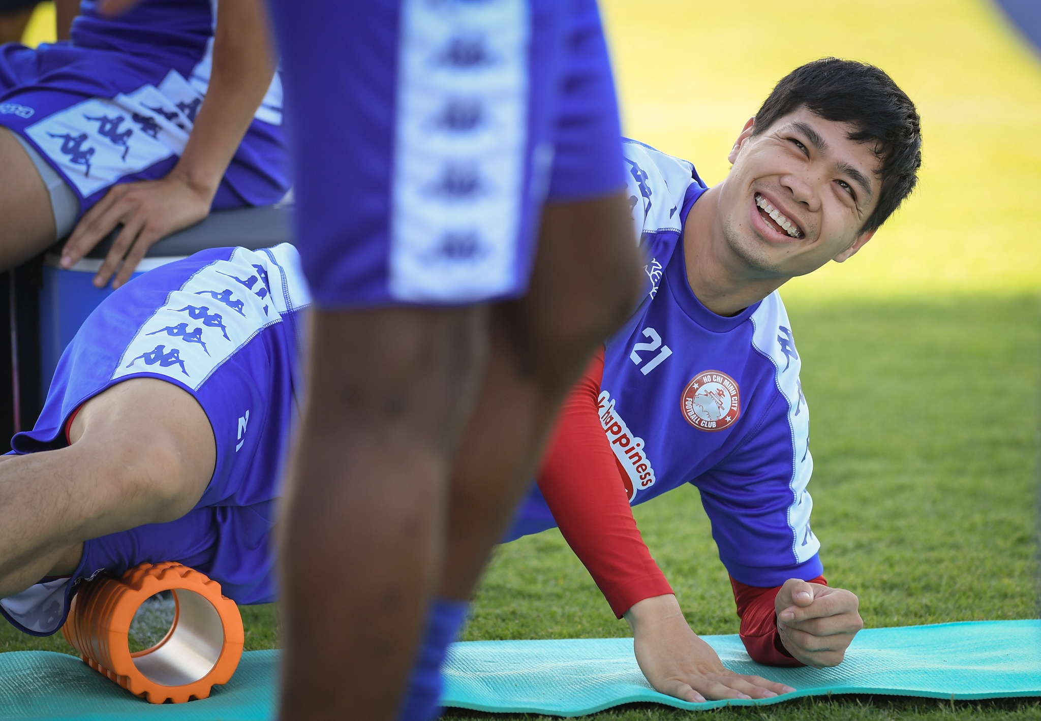 fan du cong sat de nhin thay Cong Phuong anh 13