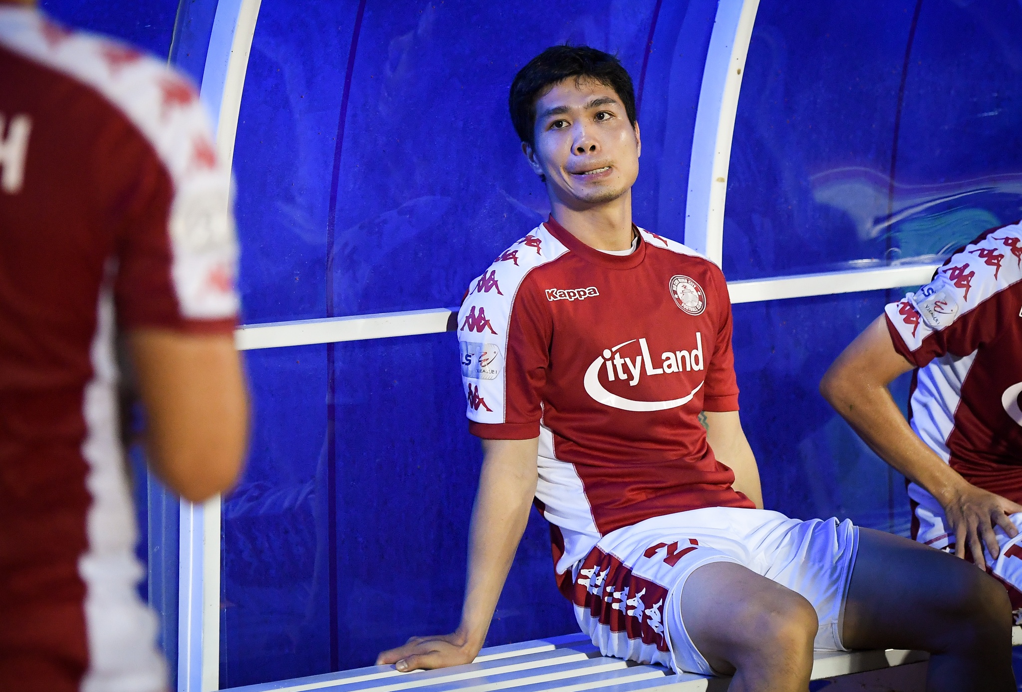 100 canh sat bao ve Cong Phuong anh 11