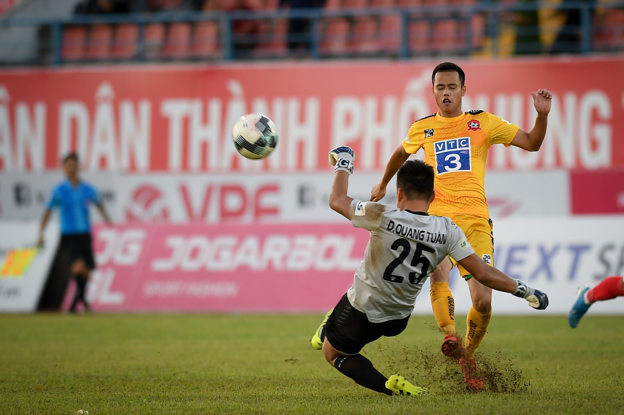 Thu mon Quang Tuan anh 4