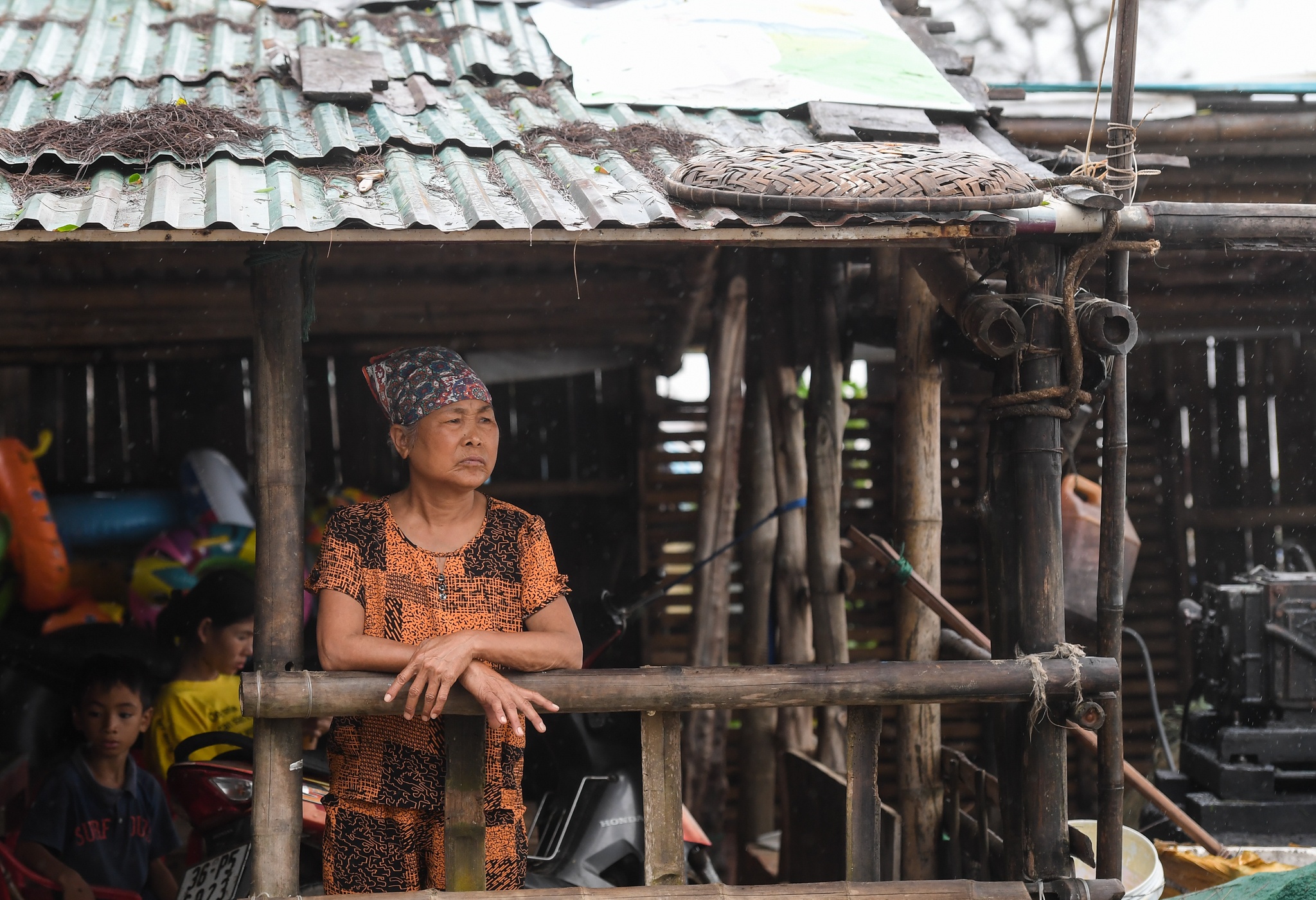 ngu dan Sam Son mang thuyen len duong anh 8