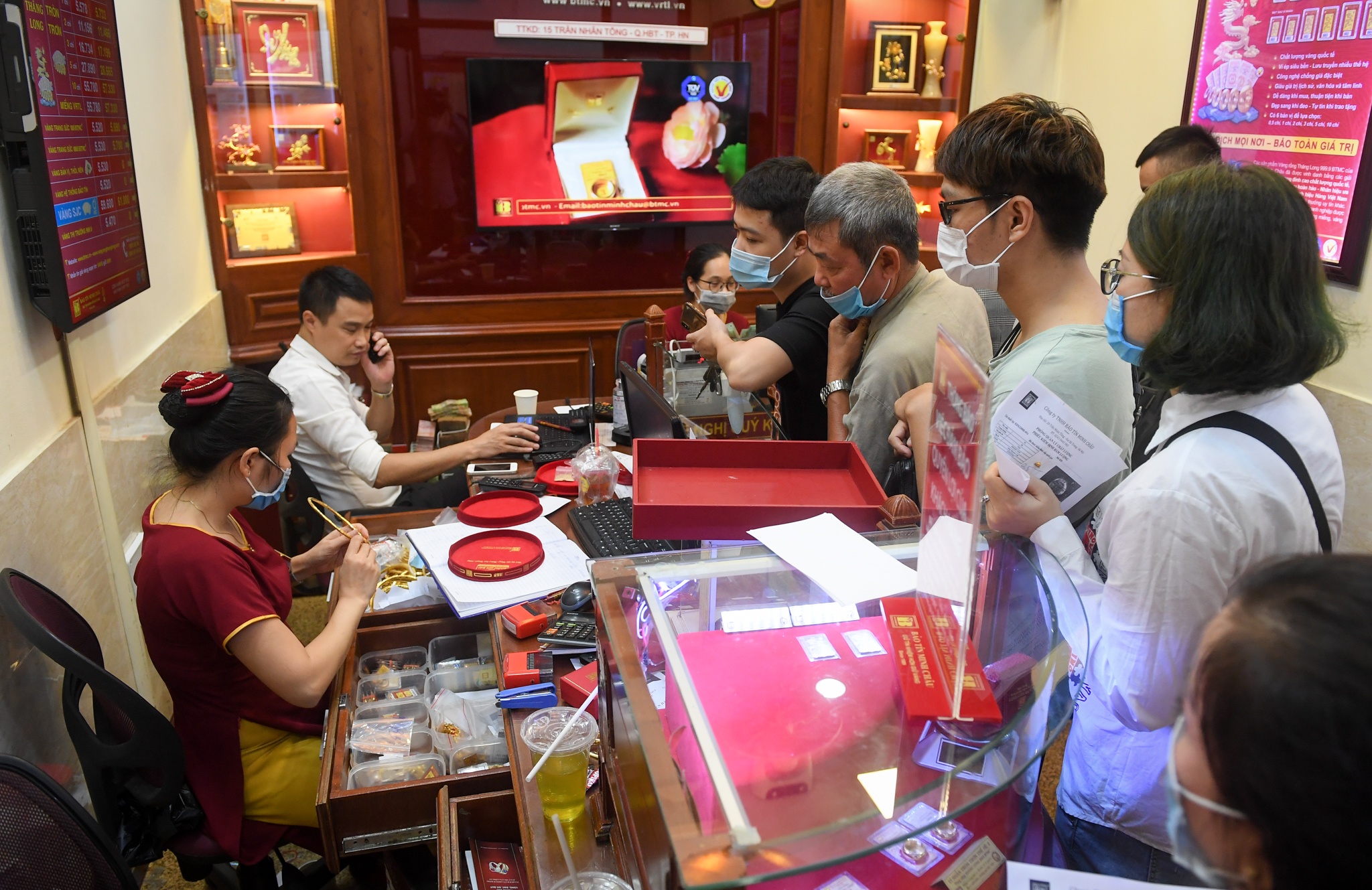 xep hang ban vang anh 2