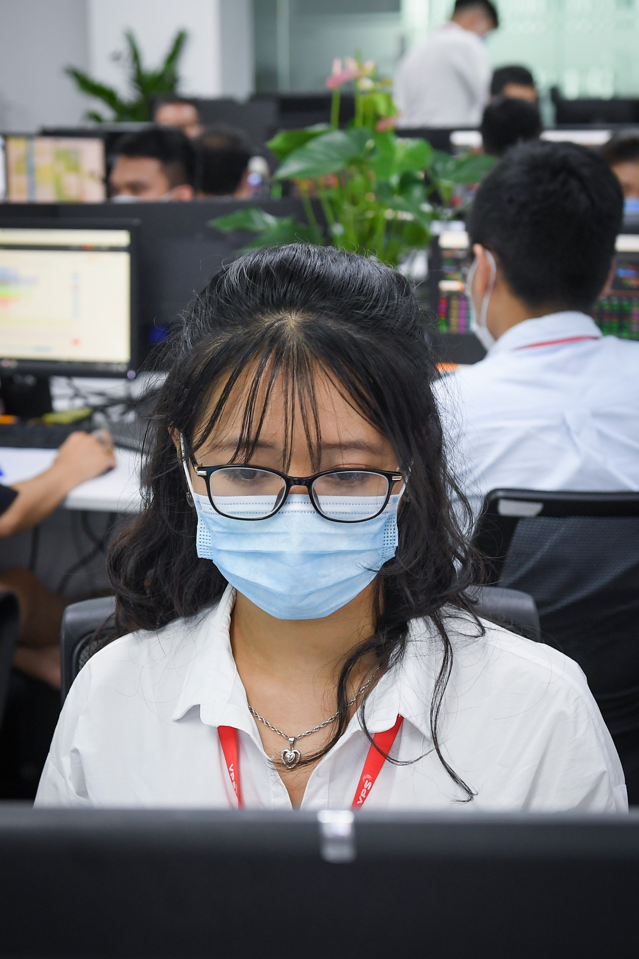 nu sinh tung mac Covid-19 anh 22