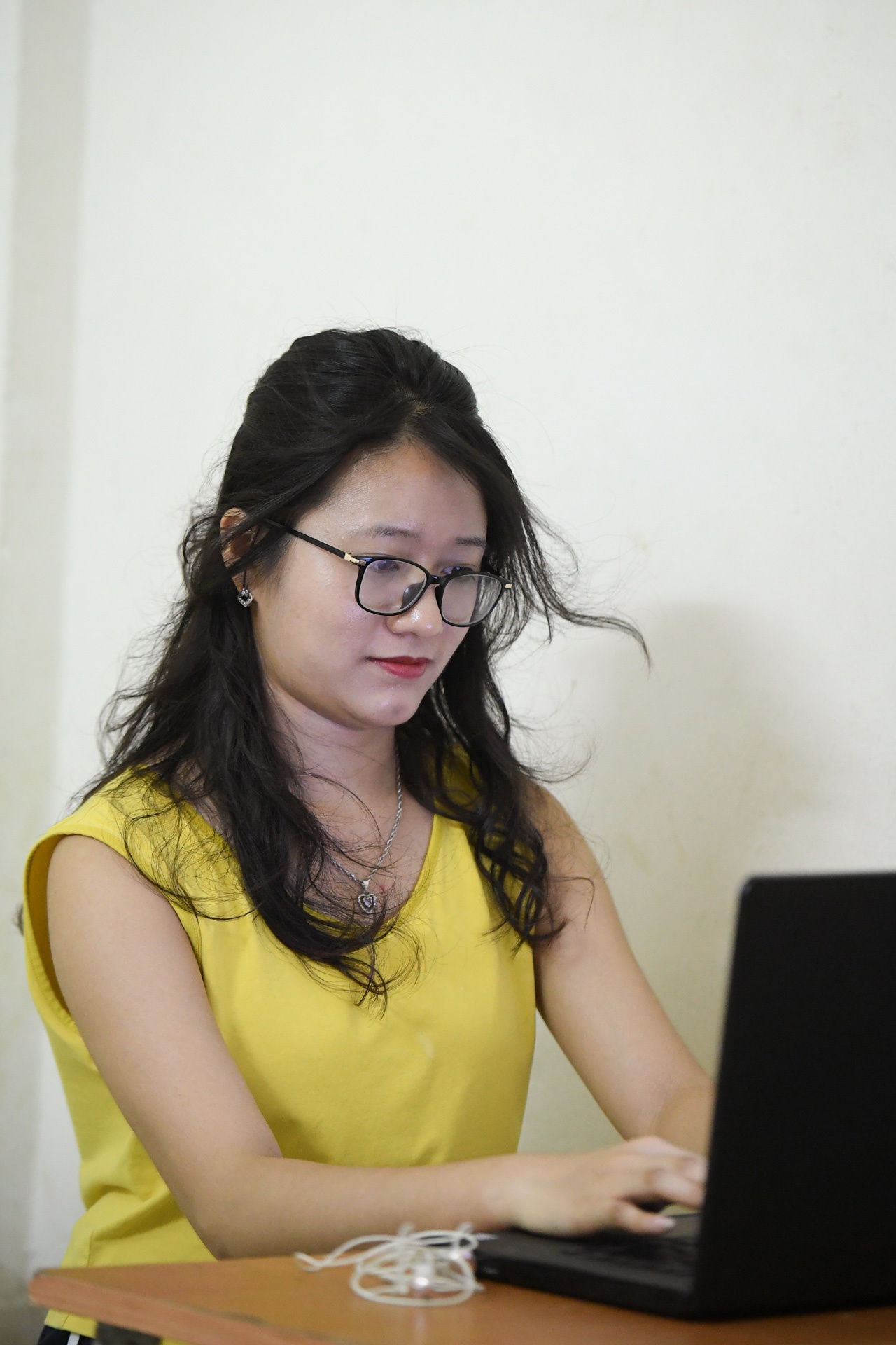 nu sinh tung mac Covid-19 anh 27