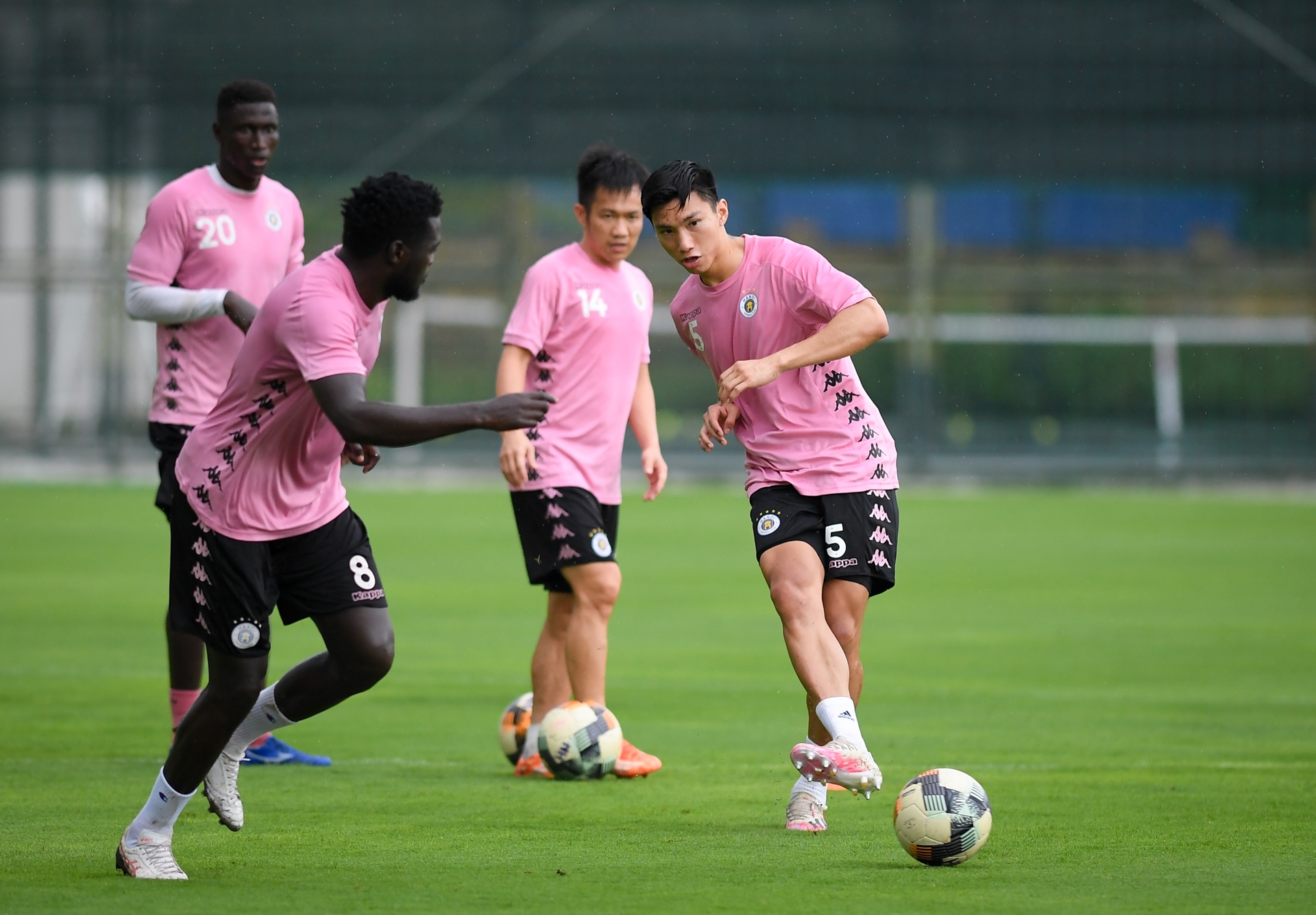 Doan Van Hau tro lai anh 4