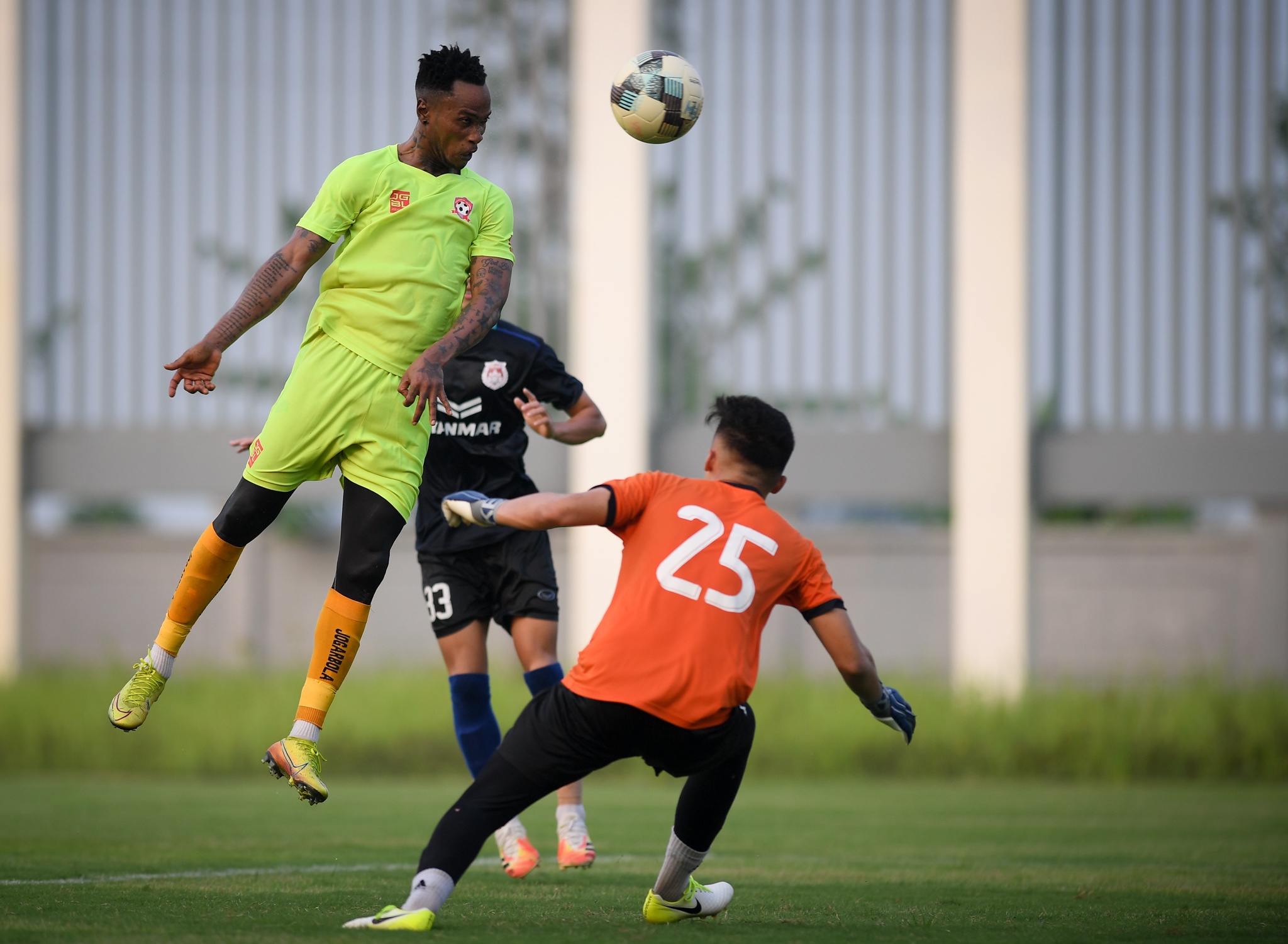 Mac Hong Quan ra mat cau lac bo Hai Phong anh 6