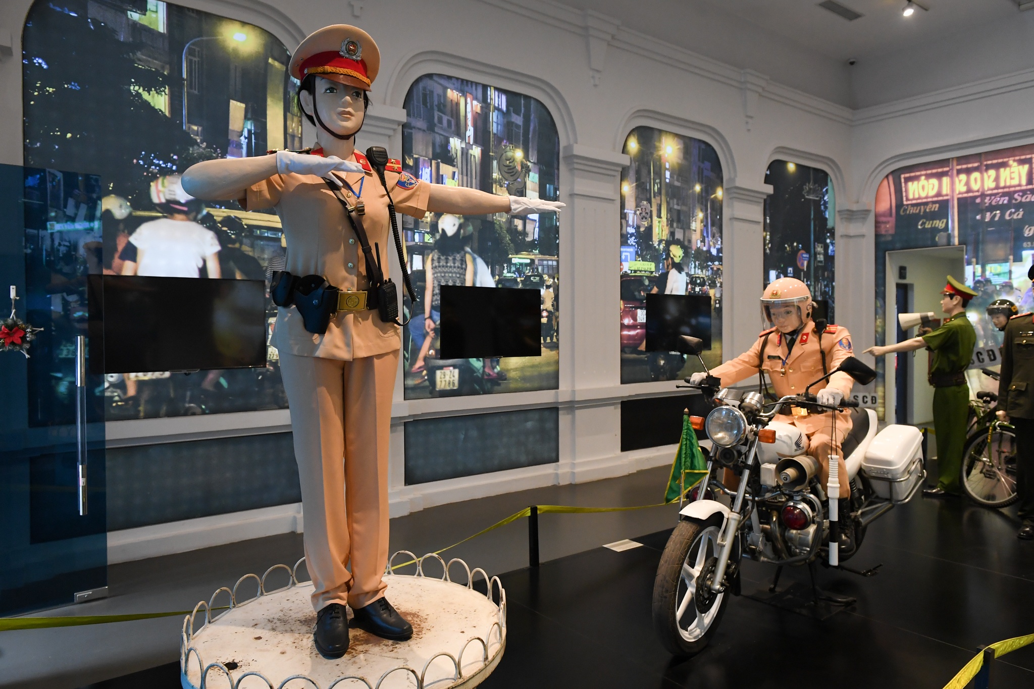 trang phuc canh sat giao thong anh 9