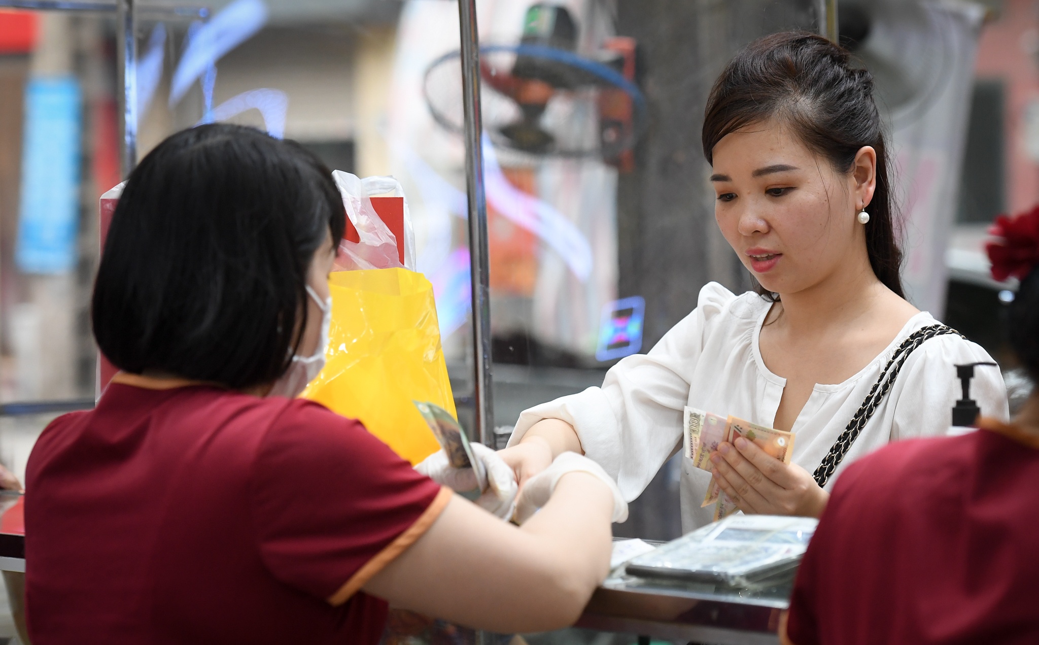 Thi truong banh trung thu truyen thong anh 4