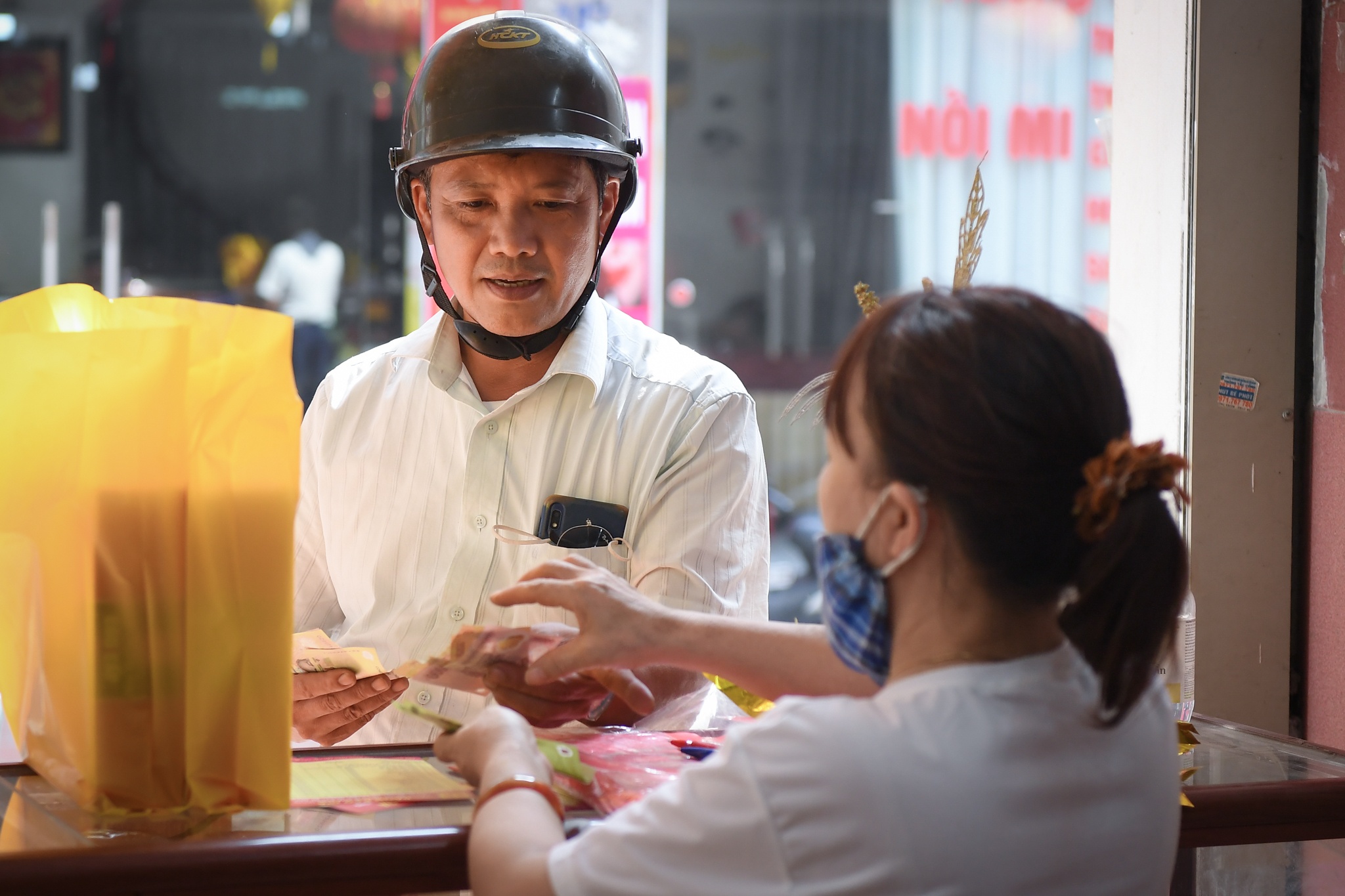 Thi truong banh trung thu truyen thong anh 6