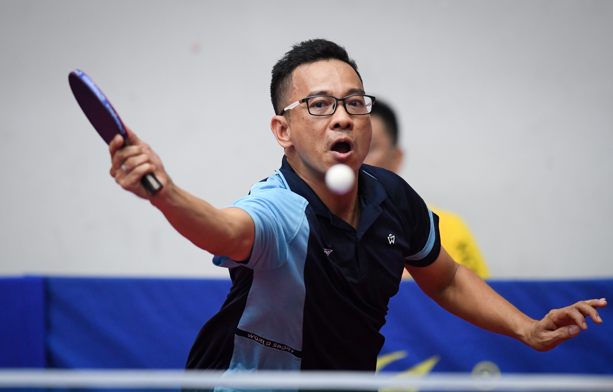 bong ban cup hoi nha bao anh 4