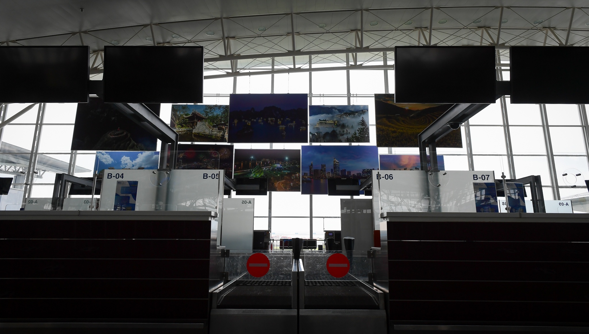 Cang hang khong quoc te Noi Bai anh 10