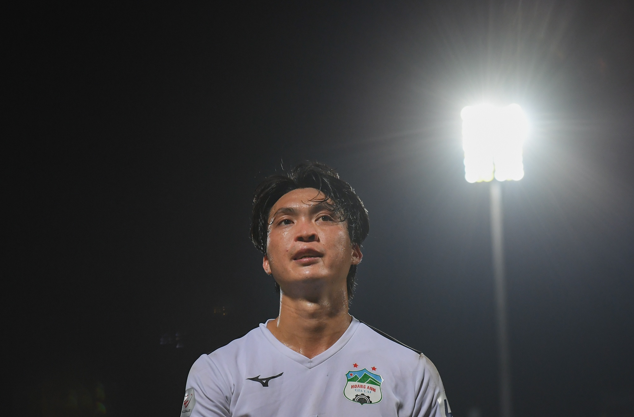 Tuan Anh bat luc anh 5