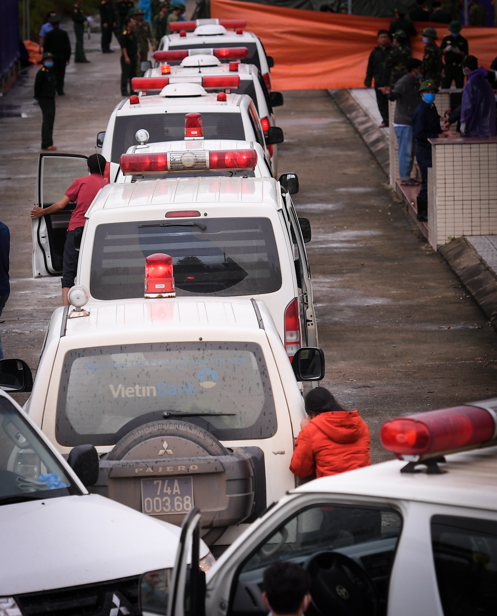 than nhan 22 chien si doan 337 anh 1