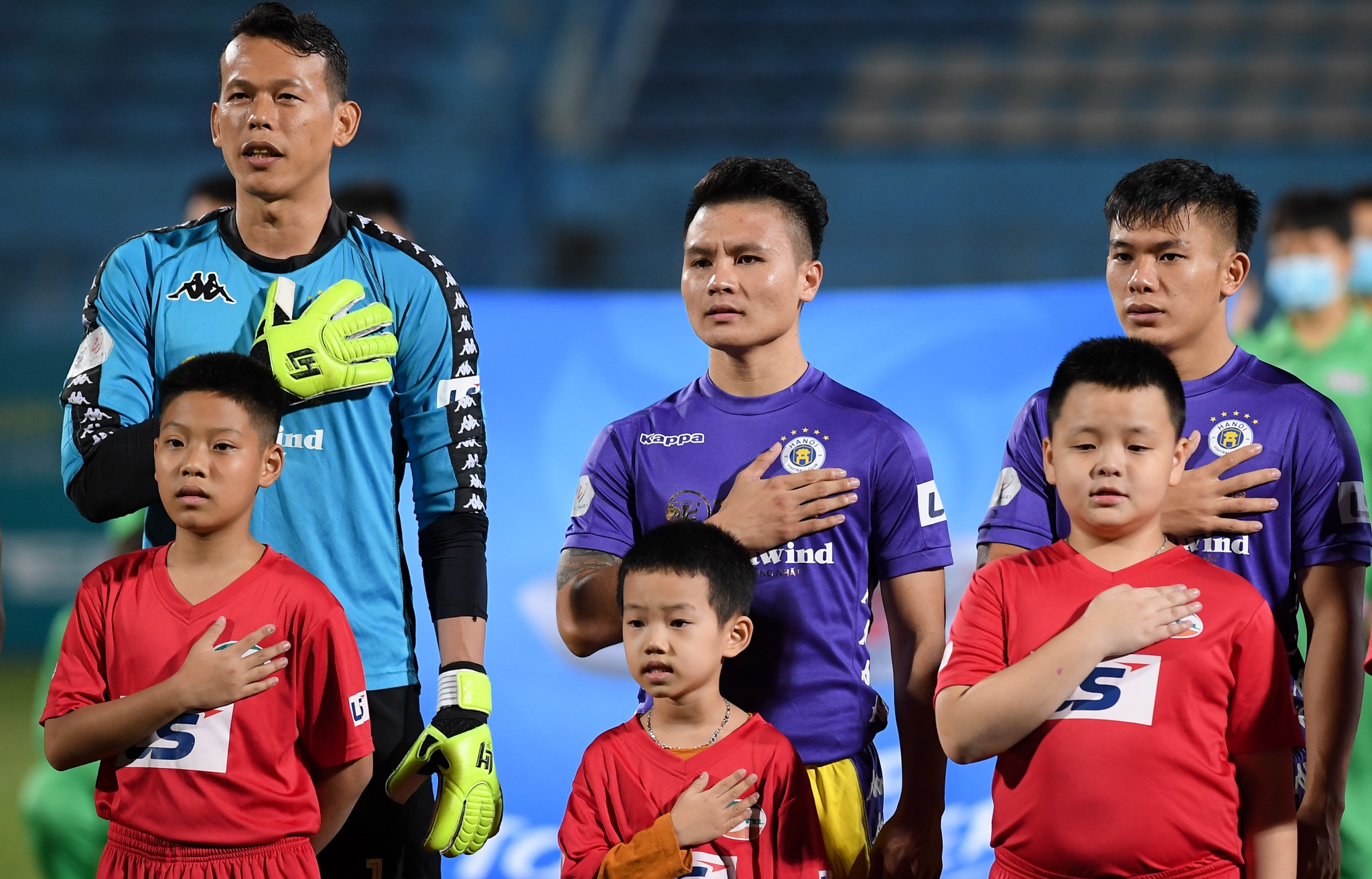 Quang Hai bo sinh nhat bau Hien anh 3