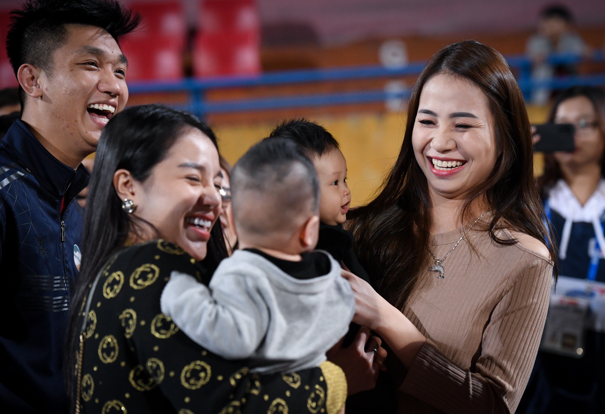 cau thu Viettel an mung anh 4