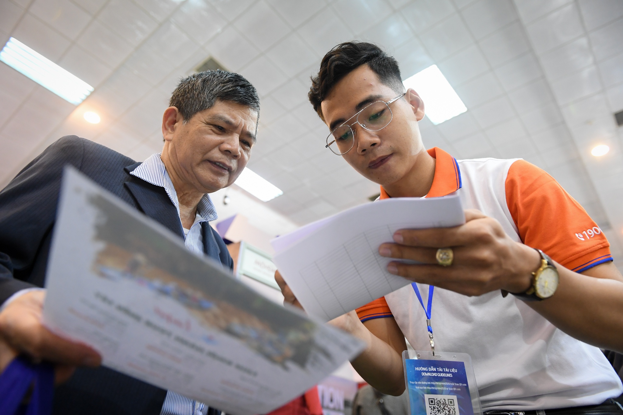 Xep hang san tour du lich 0 dong tai Ha Noi hinh anh