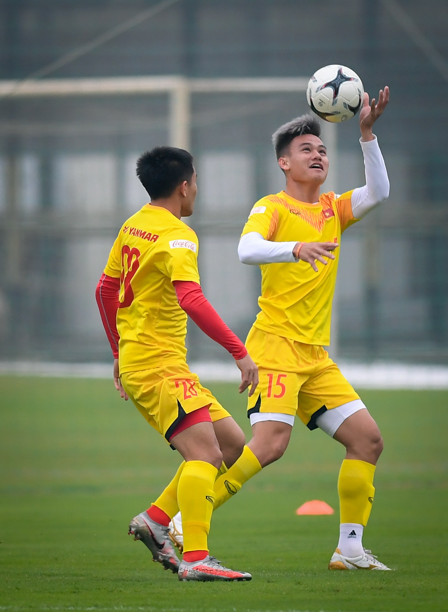 Cong Phuong tap trung cung doi tuyen anh 7