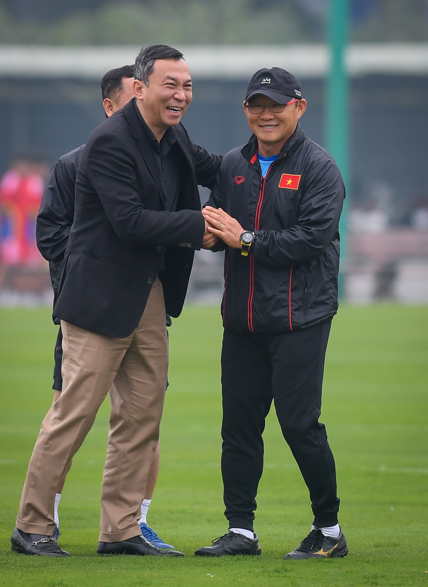 Cong Phuong tap trung cung doi tuyen anh 9