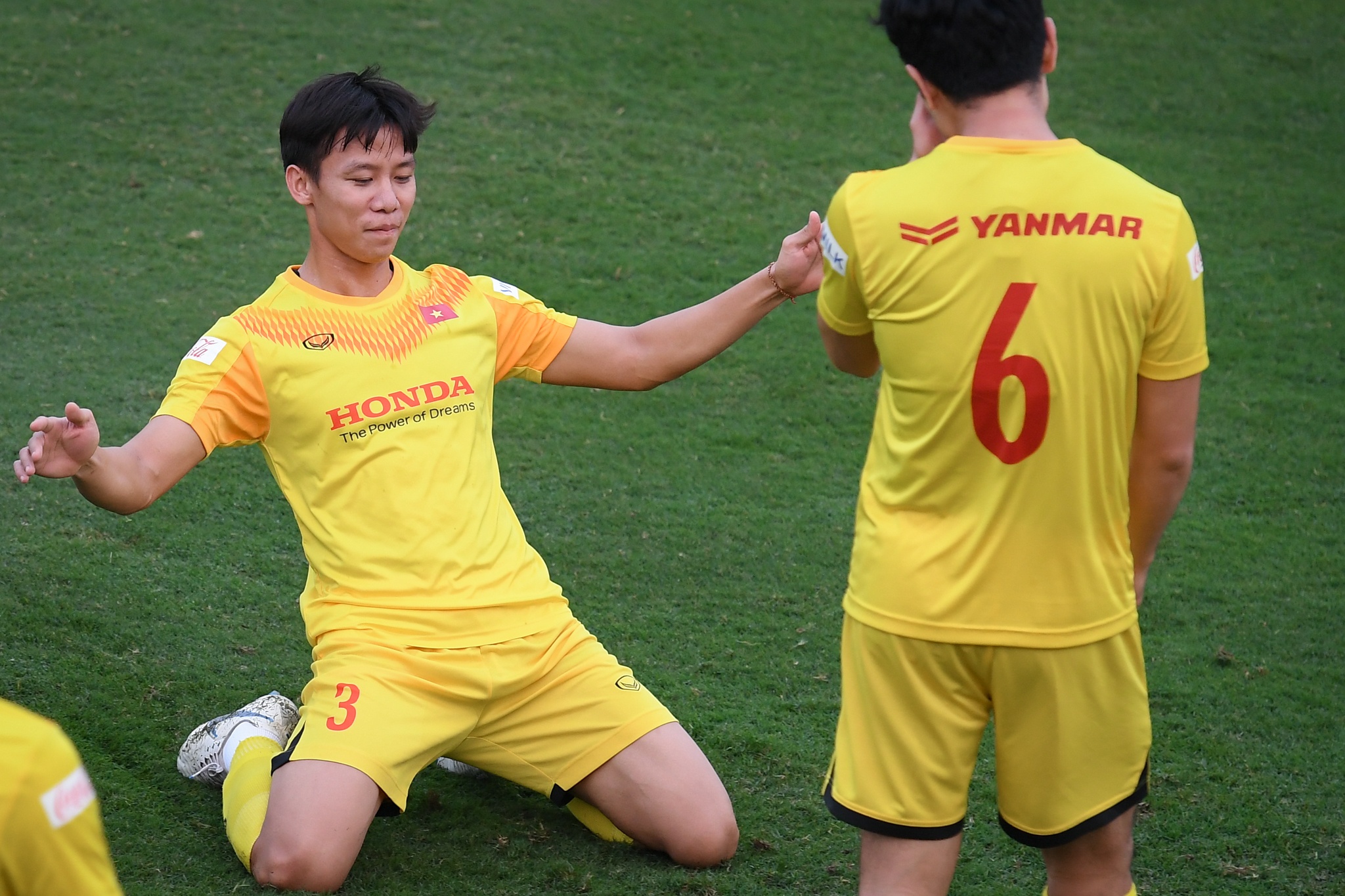 Que Ngoc Hai an mung cam xuc sau khi 'xau kim' Xuan Truong hinh anh