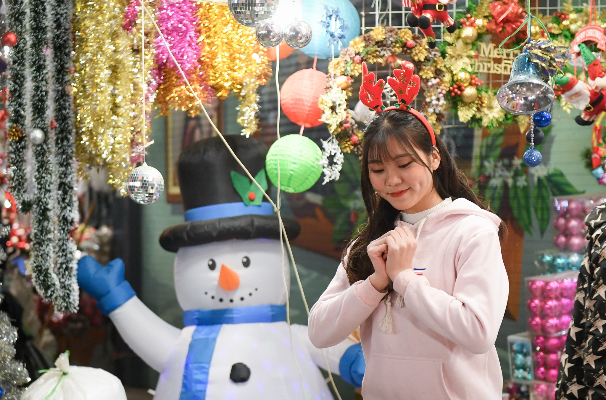 thu phi chup anh o pho Hang Ma anh 4