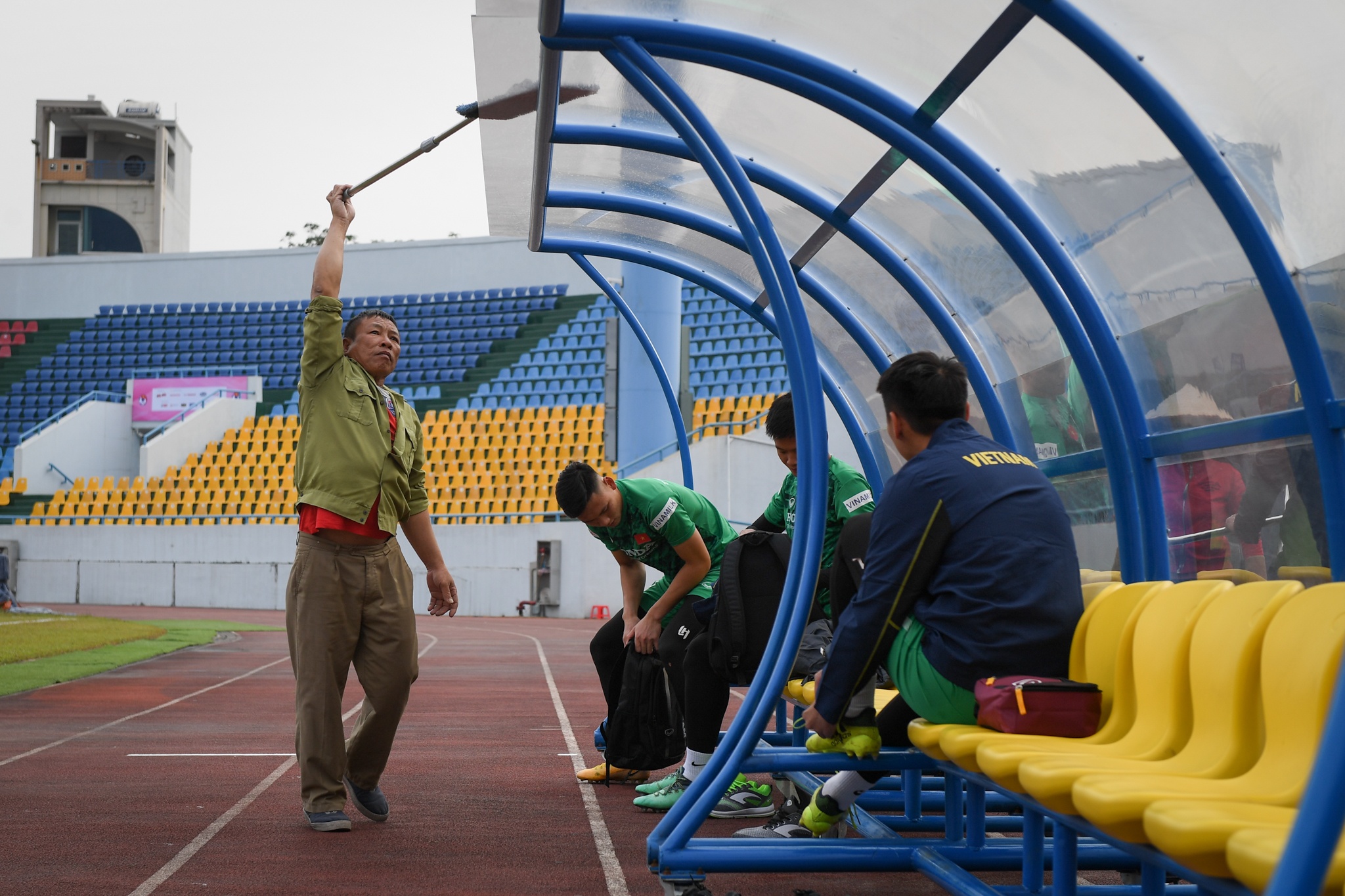 mat san Cam Pha kho anh 5