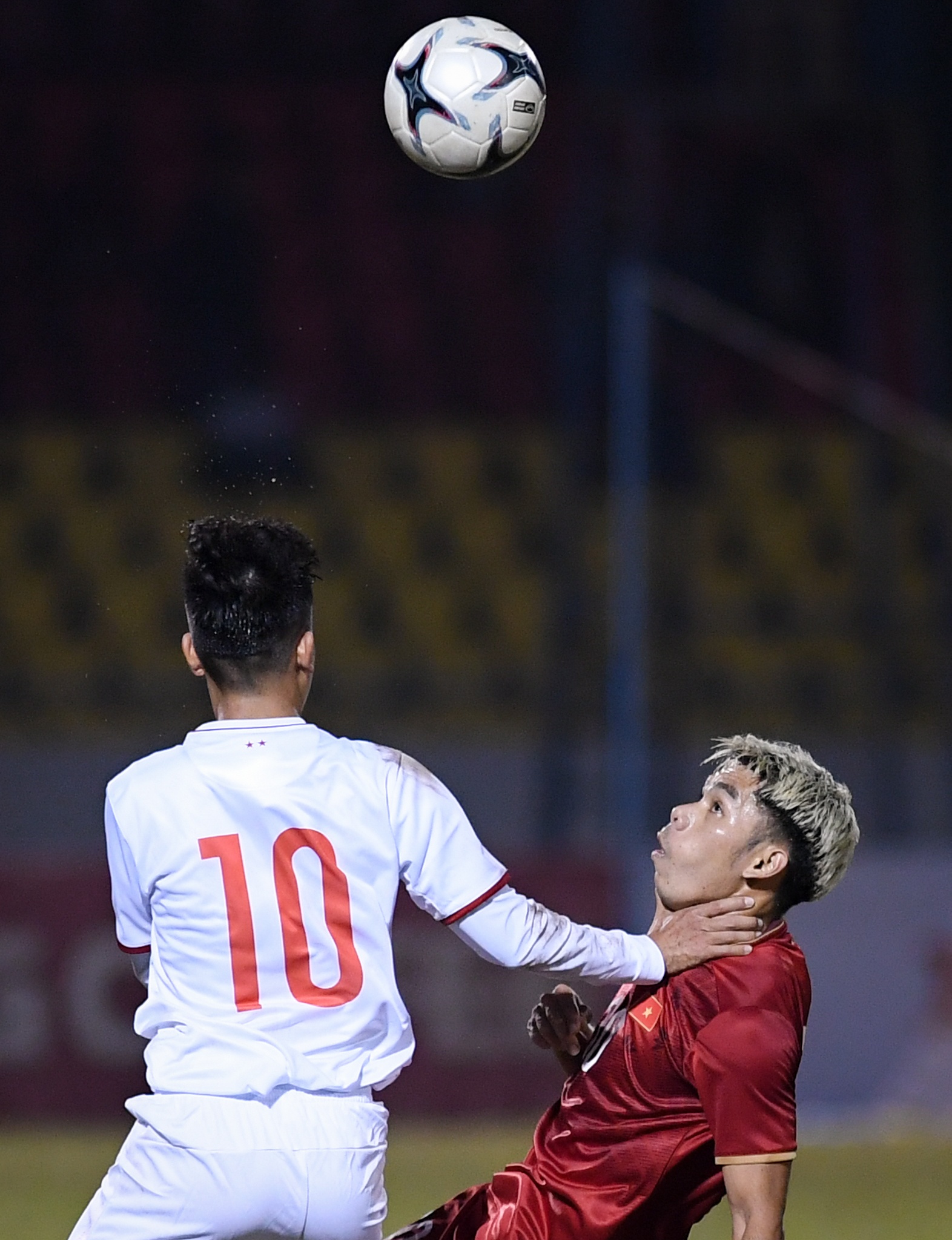 Huu Thang tieu xao voi Cao Van Trien anh 2