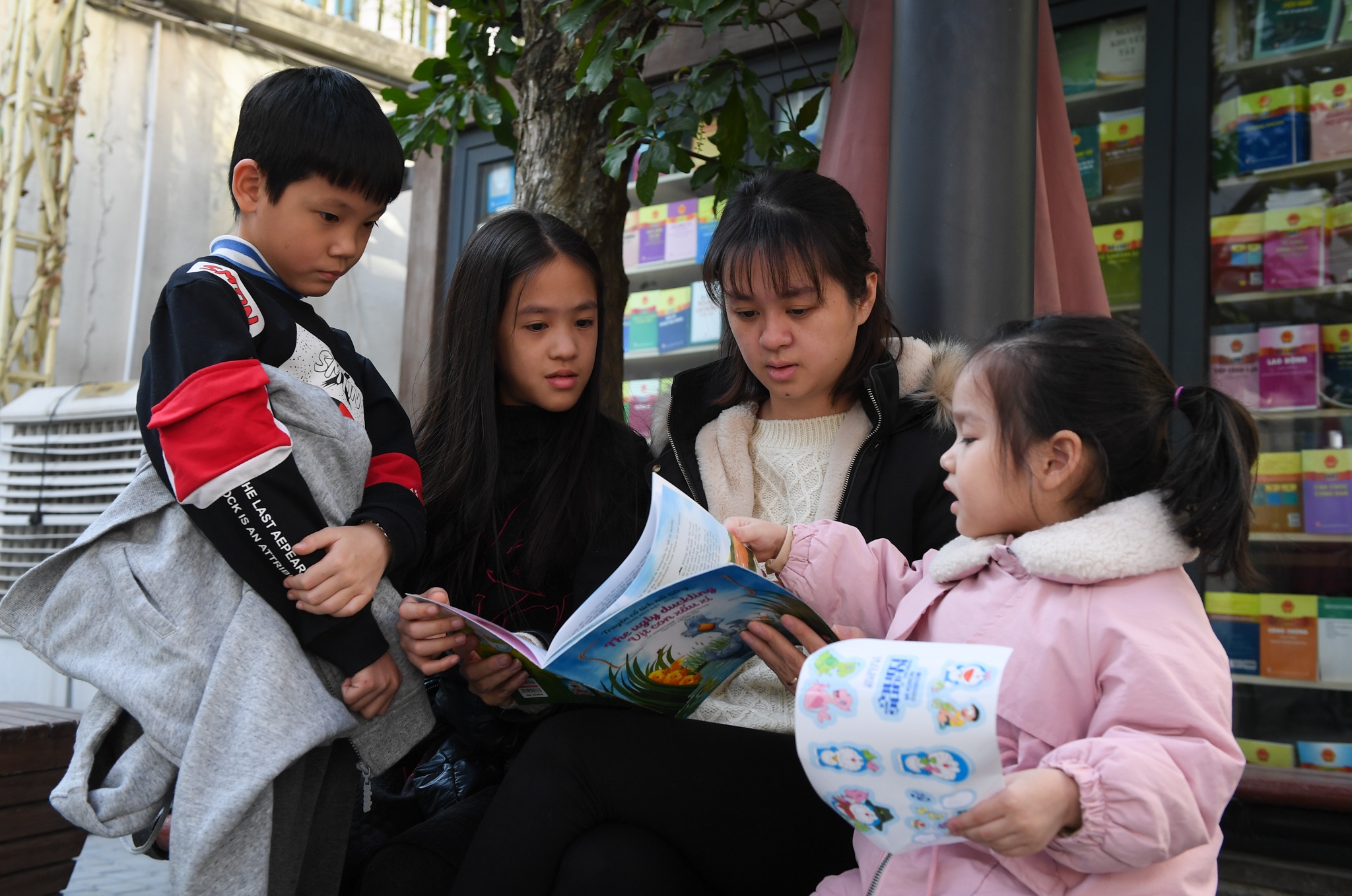 nguoi Ha Noi di choi tet duong lich anh 7