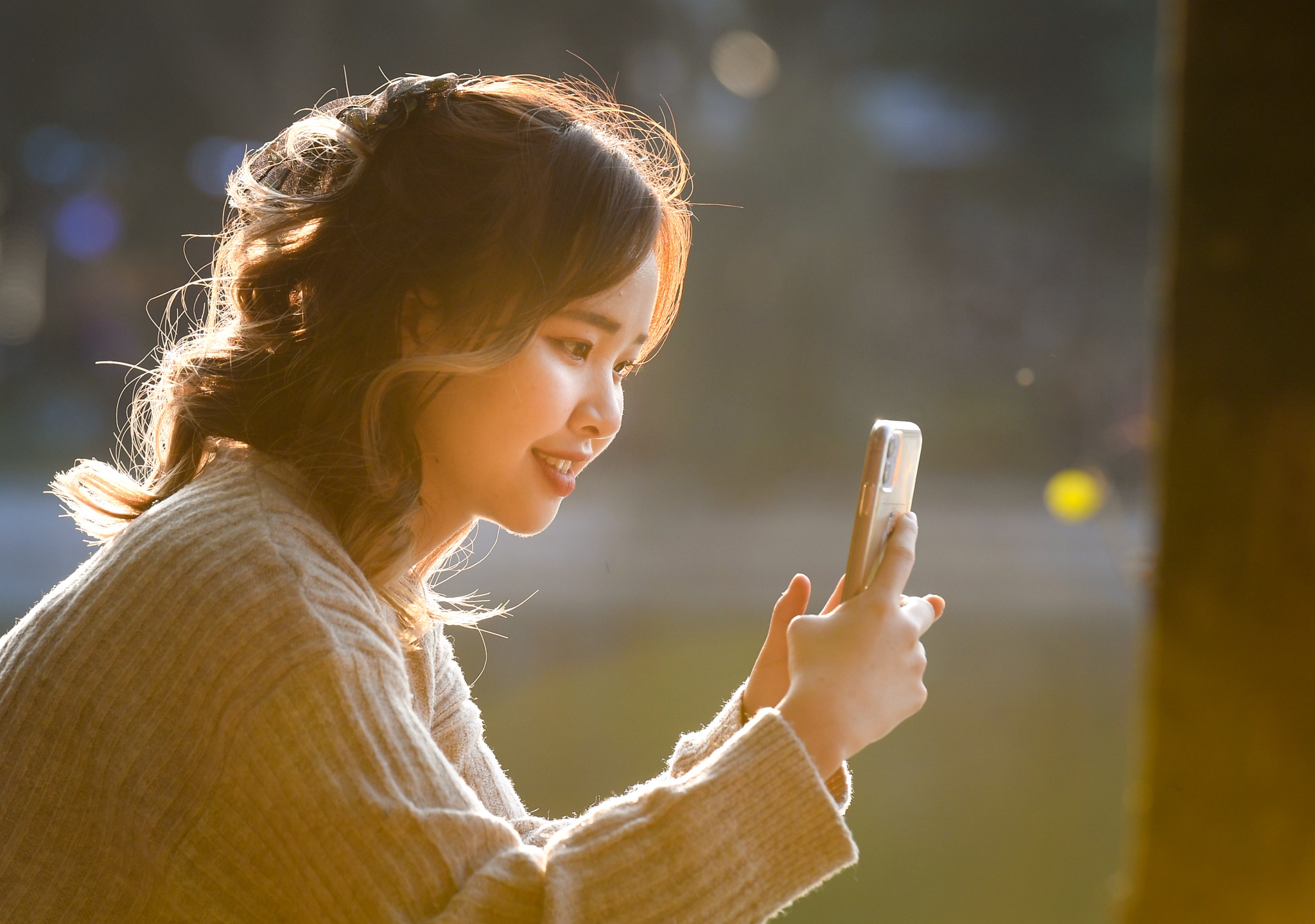 Nguoi Ha Noi do ve ho Guom, pho sach ngay Tet Duong lich hinh anh