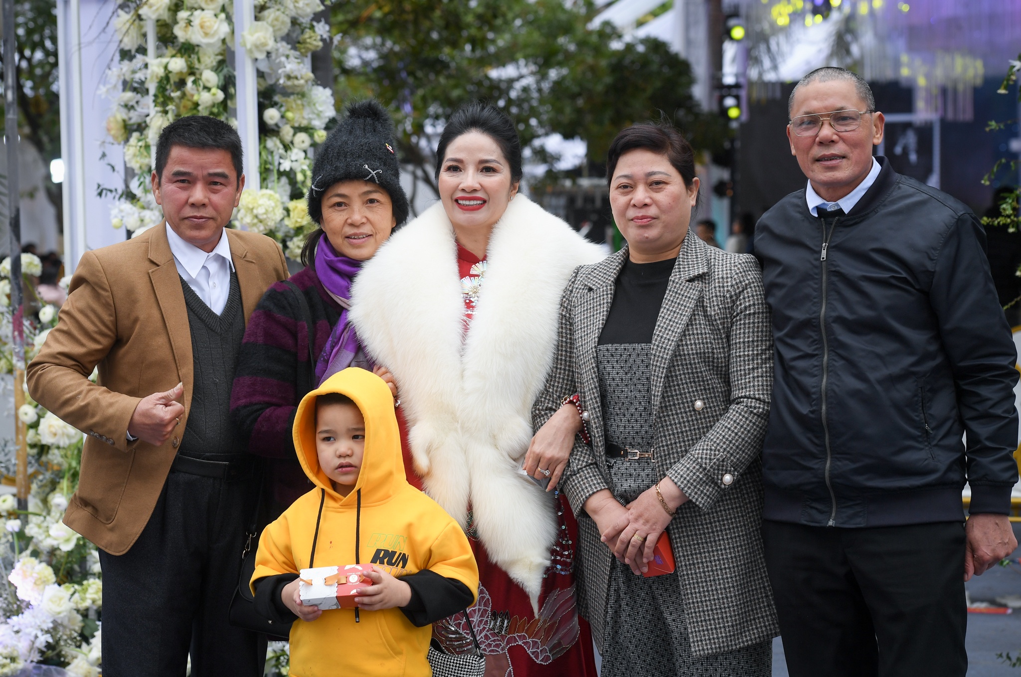 le cuoi Bui Tien Dung anh 7