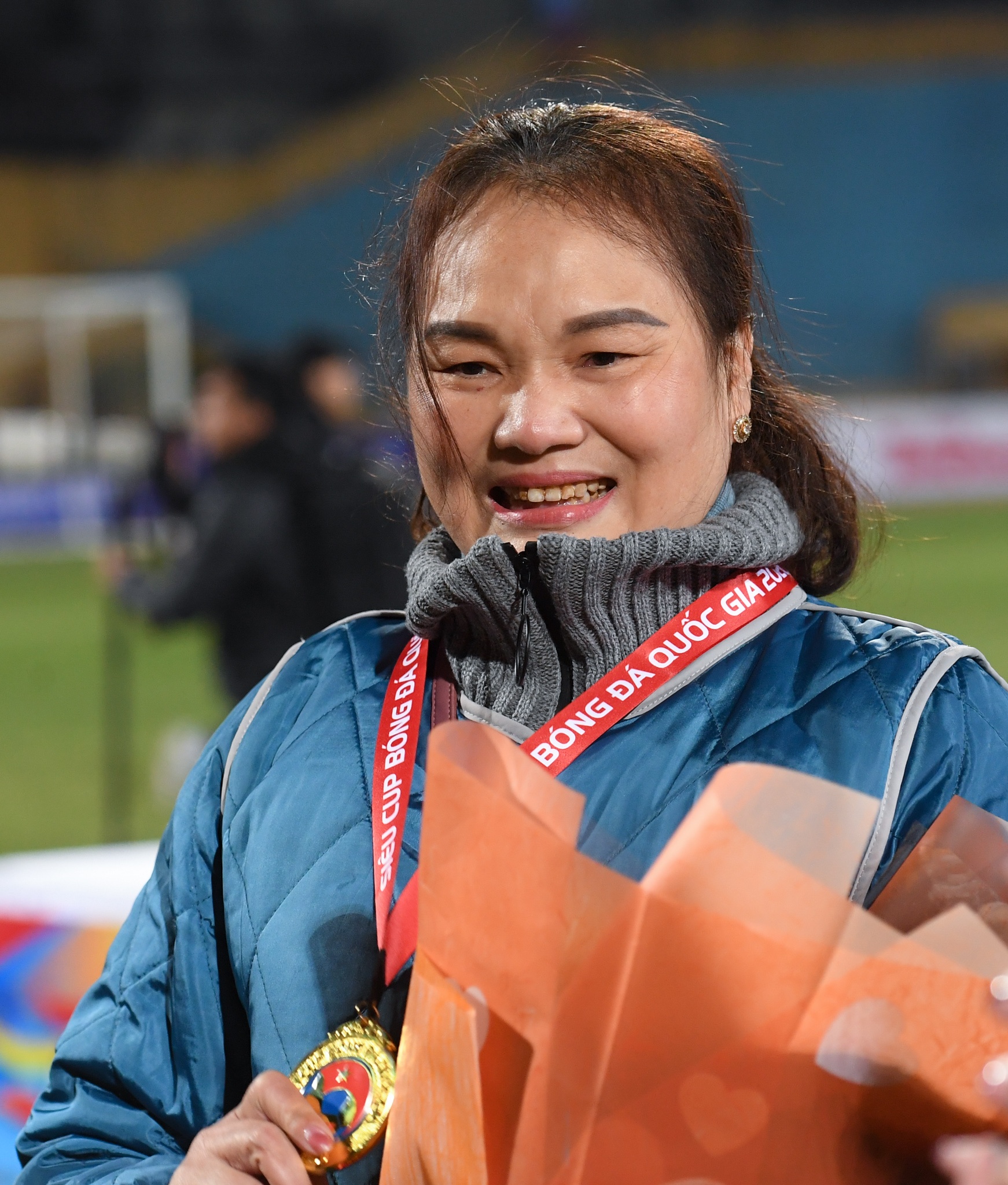 vo chong Bui Tien Dung anh 8