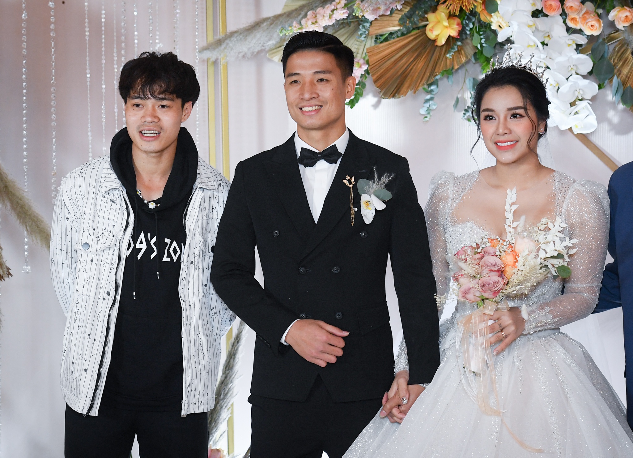 dam cuoi Bui Tien Dung anh 4