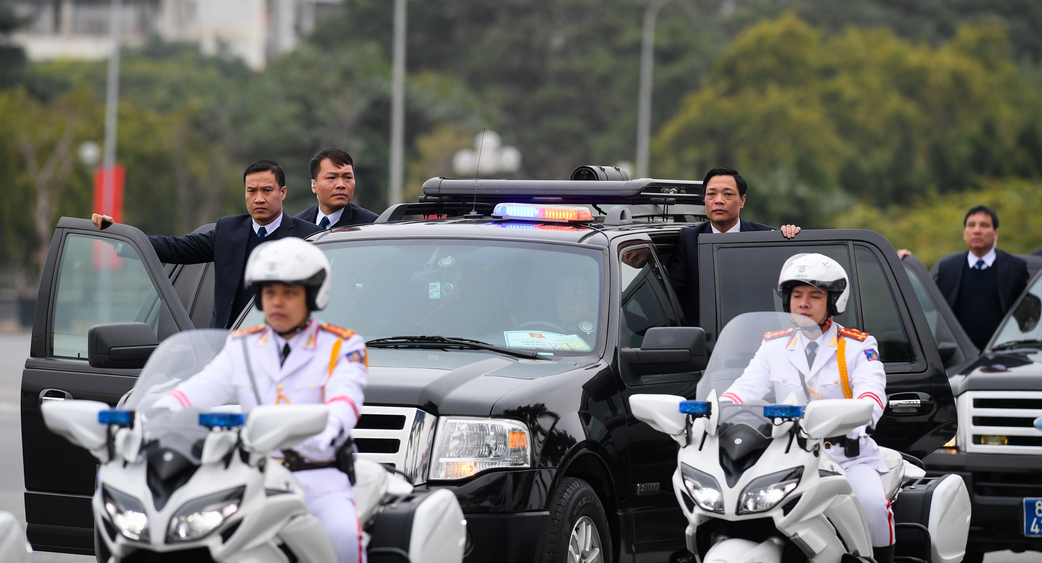 Xuat quan bao ve Dai hoi Dang toan quoc anh 25