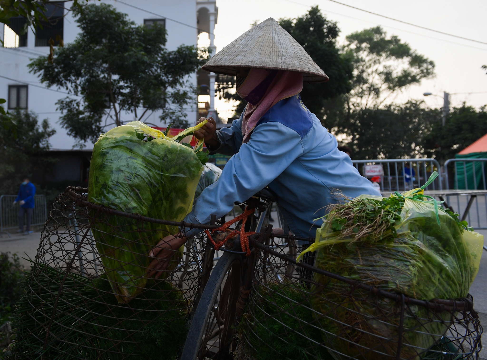 phong toa thon Bach Tru anh 6