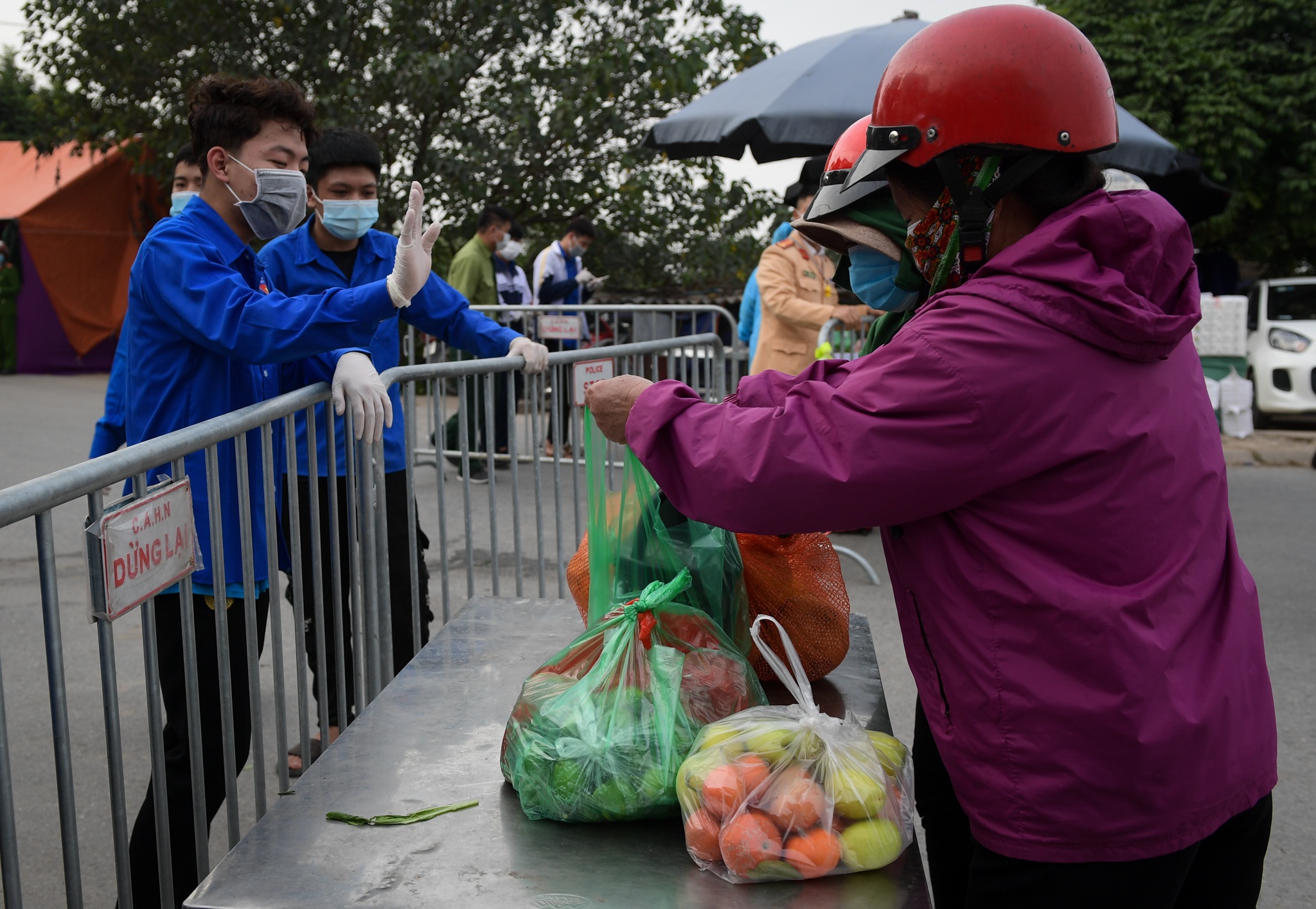 phong toa thon Bach Tru anh 5