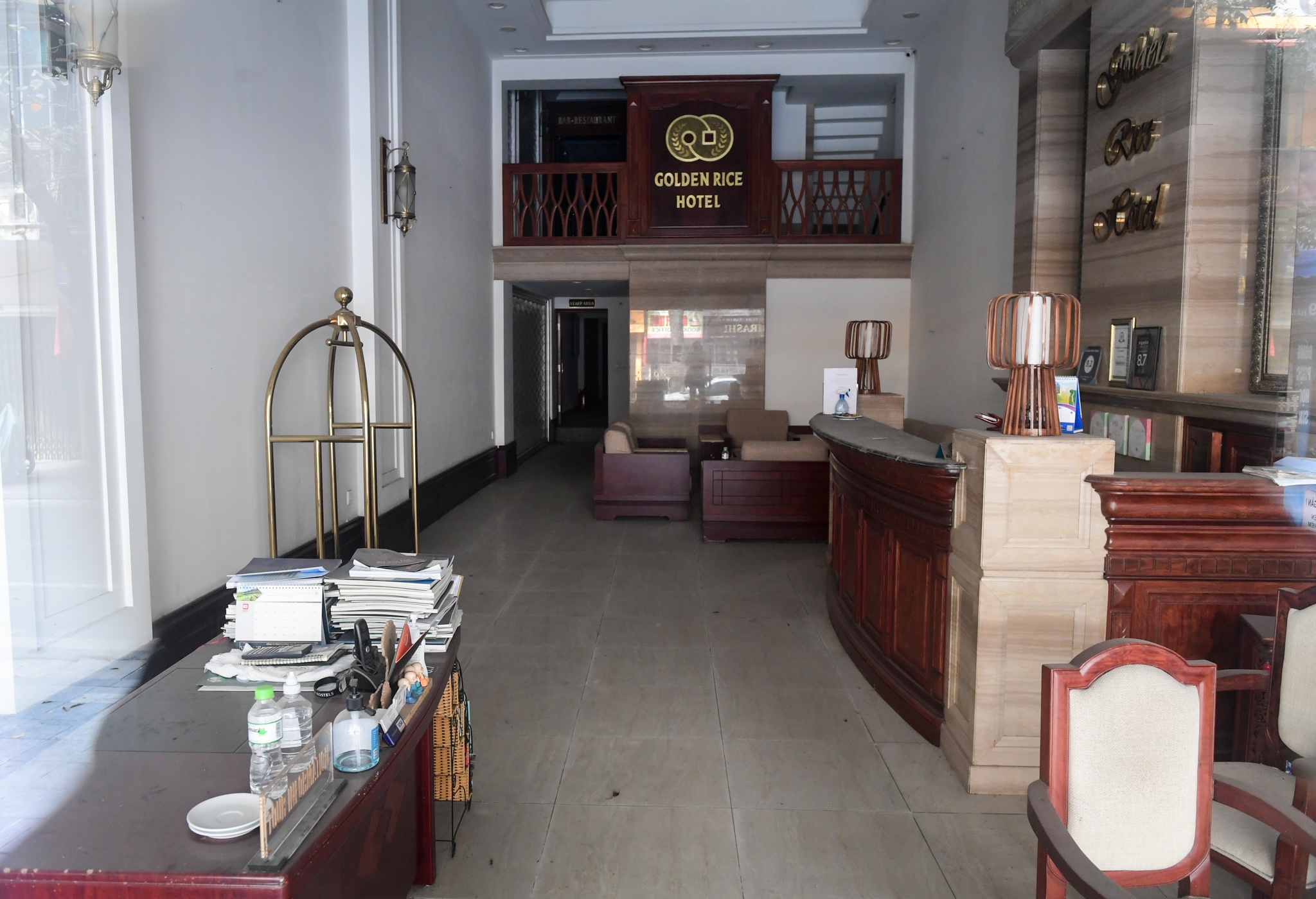 khach san dong cua nghi tet som anh 3