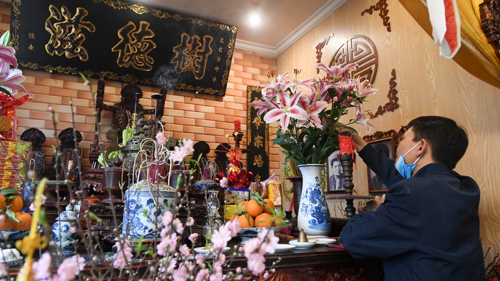 65 người gói bánh chưng ảnh 19 65 nguoi goi banh chung anh 19