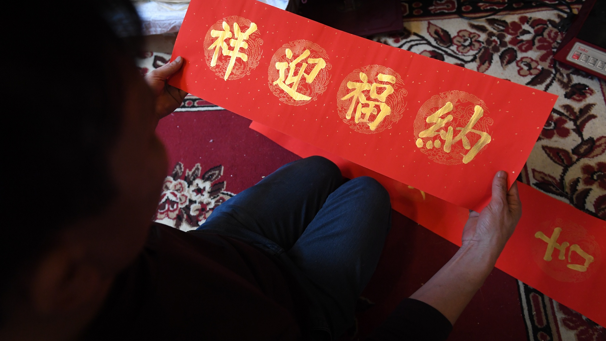 65 người gói bánh chưng ảnh 21 65 nguoi goi banh chung anh 21