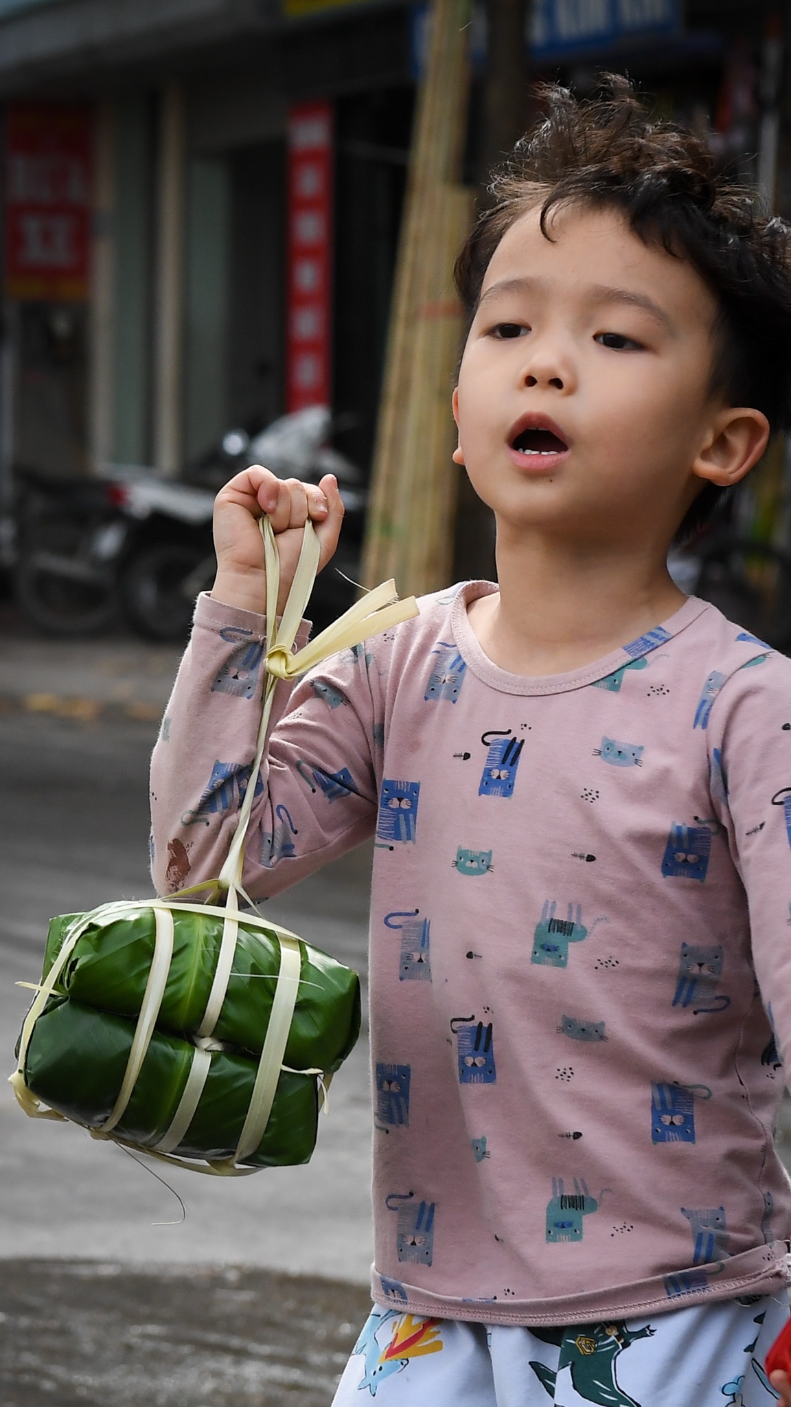 65 người gói bánh chưng ảnh 25 65 nguoi goi banh chung anh 25