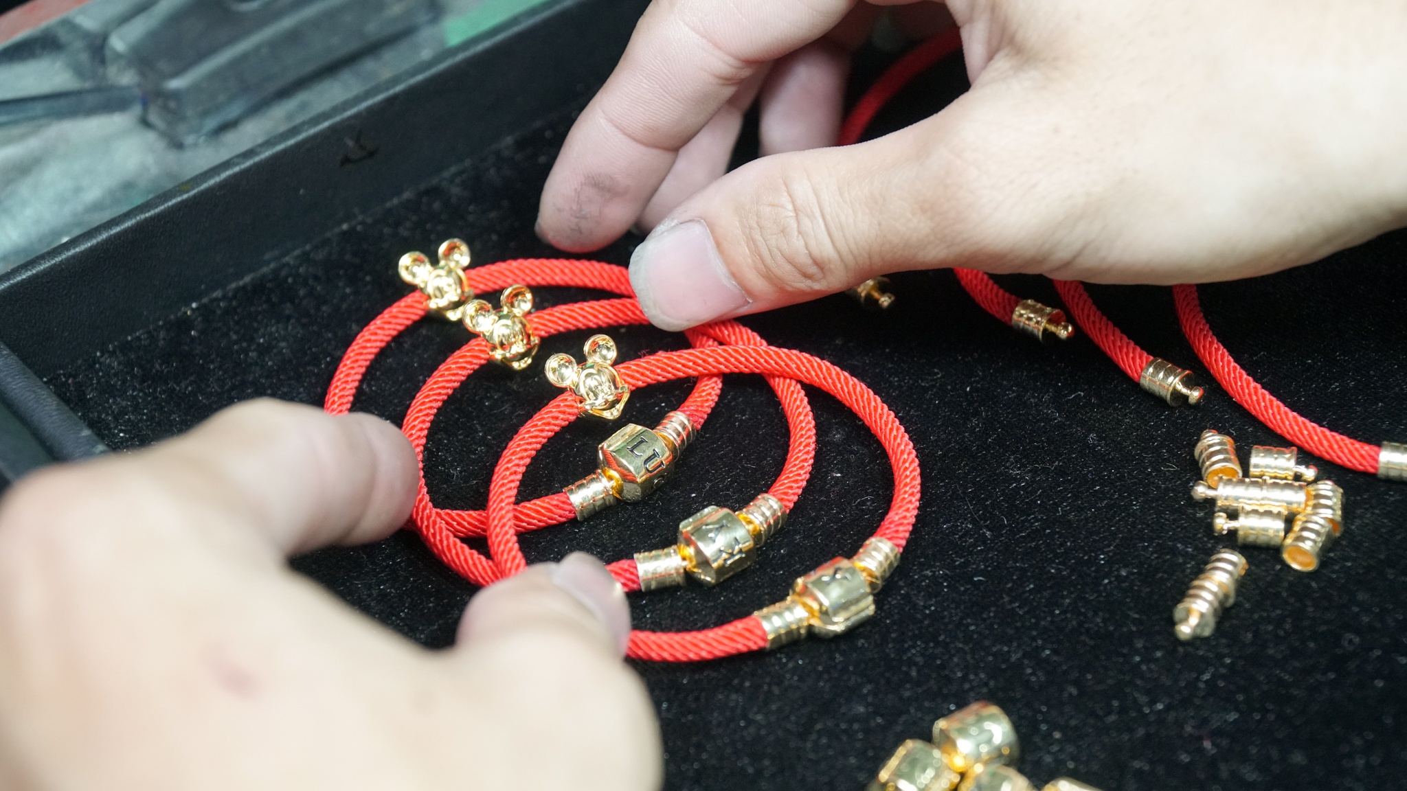 mau trau vang ngay via Than tai anh 6