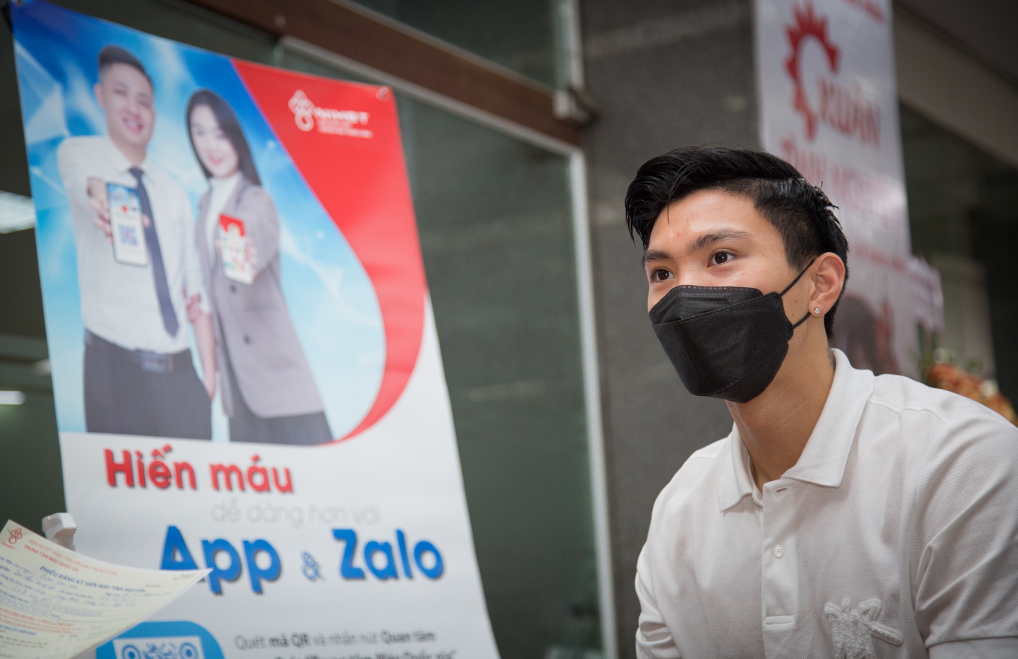 Doan Van Hau hien mau anh 3