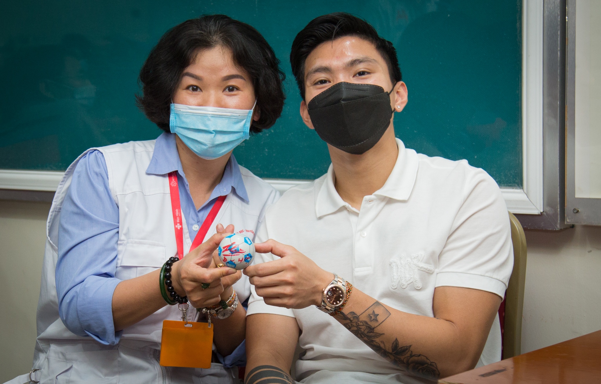 Doan Van Hau hien mau anh 5