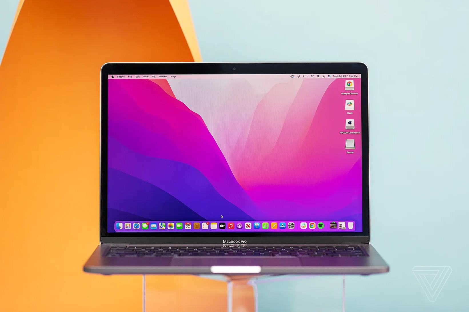 MacBook Pro moi tut lui ve hieu nang hinh anh