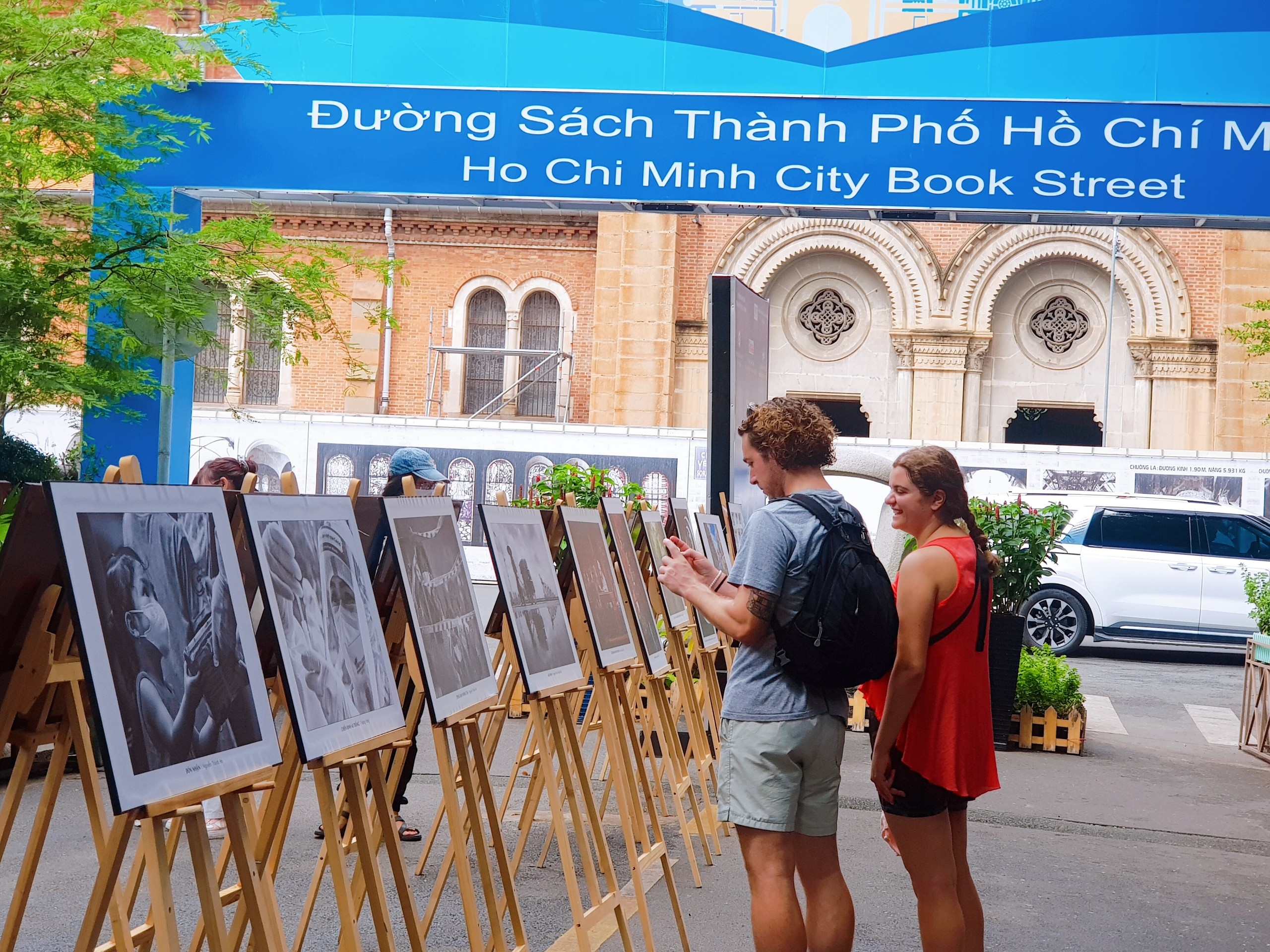 Trien lam anh chong dich anh 2